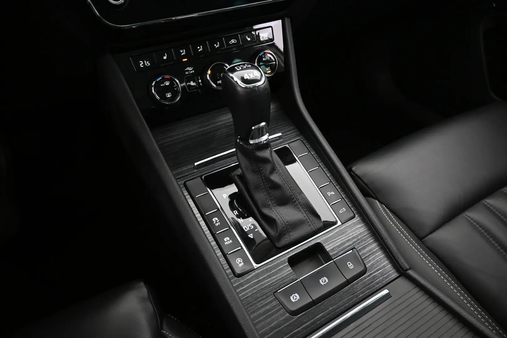 Car Image - 1mRM6aVx5eEYs2MTcgbr3T