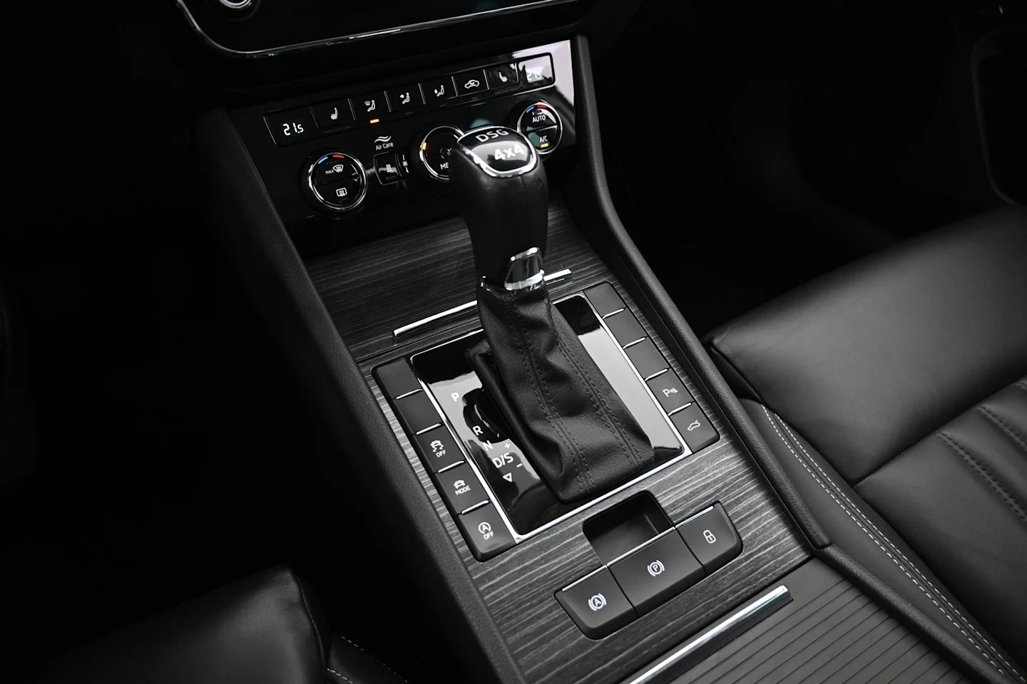 Car Image - 1mRM6aVx5eEYs2MTcgbr3T