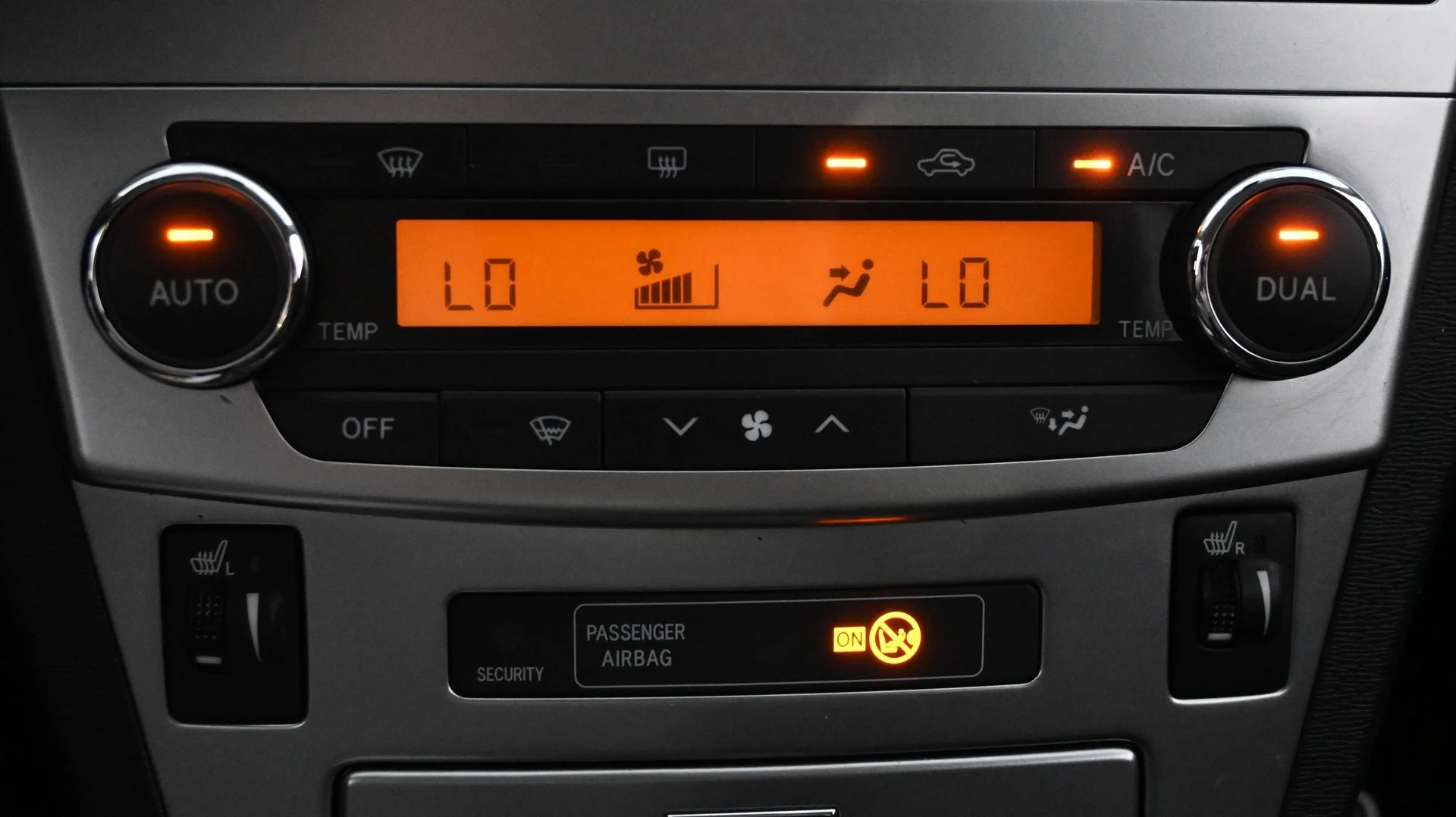 Car Image - 6AugnZB4WZCtWYaymFQfhV