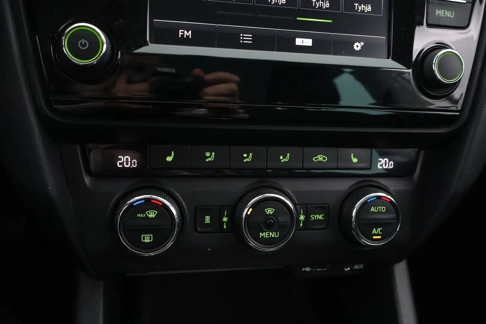 Car Image - 7lvVdkC07KkZ9sUmuseCSF