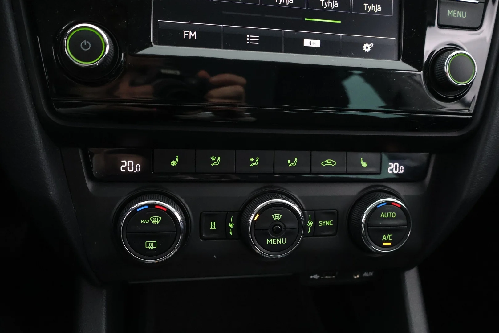 Car Image - 7lvVdkC07KkZ9sUmuseCSF