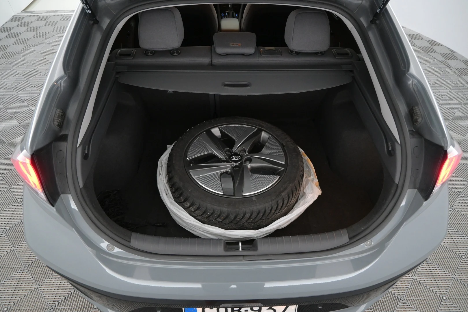 Car Image - 5mwU4eF3j9Q9k6GOh1XCaM