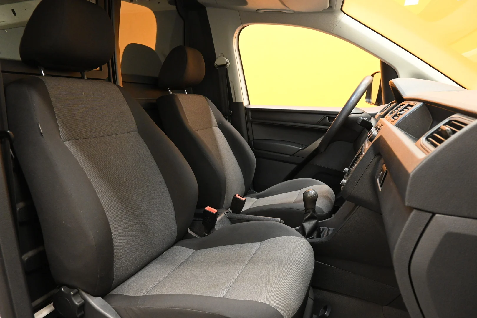 Car Image - 5Ex4xP4k13m6h3Ol06IeNq