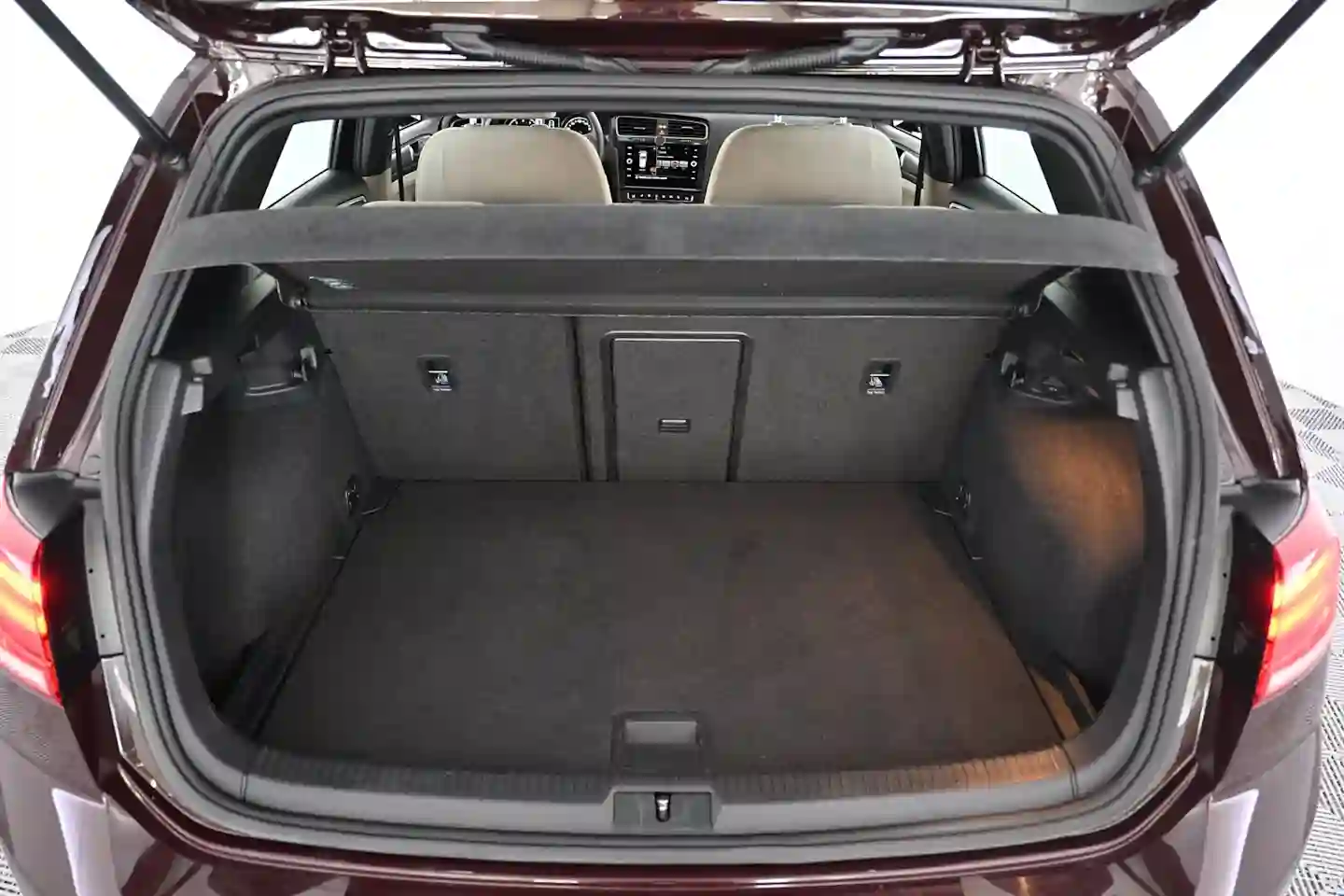 Car Image - n6hkuYqfejyLEpYxlwB68