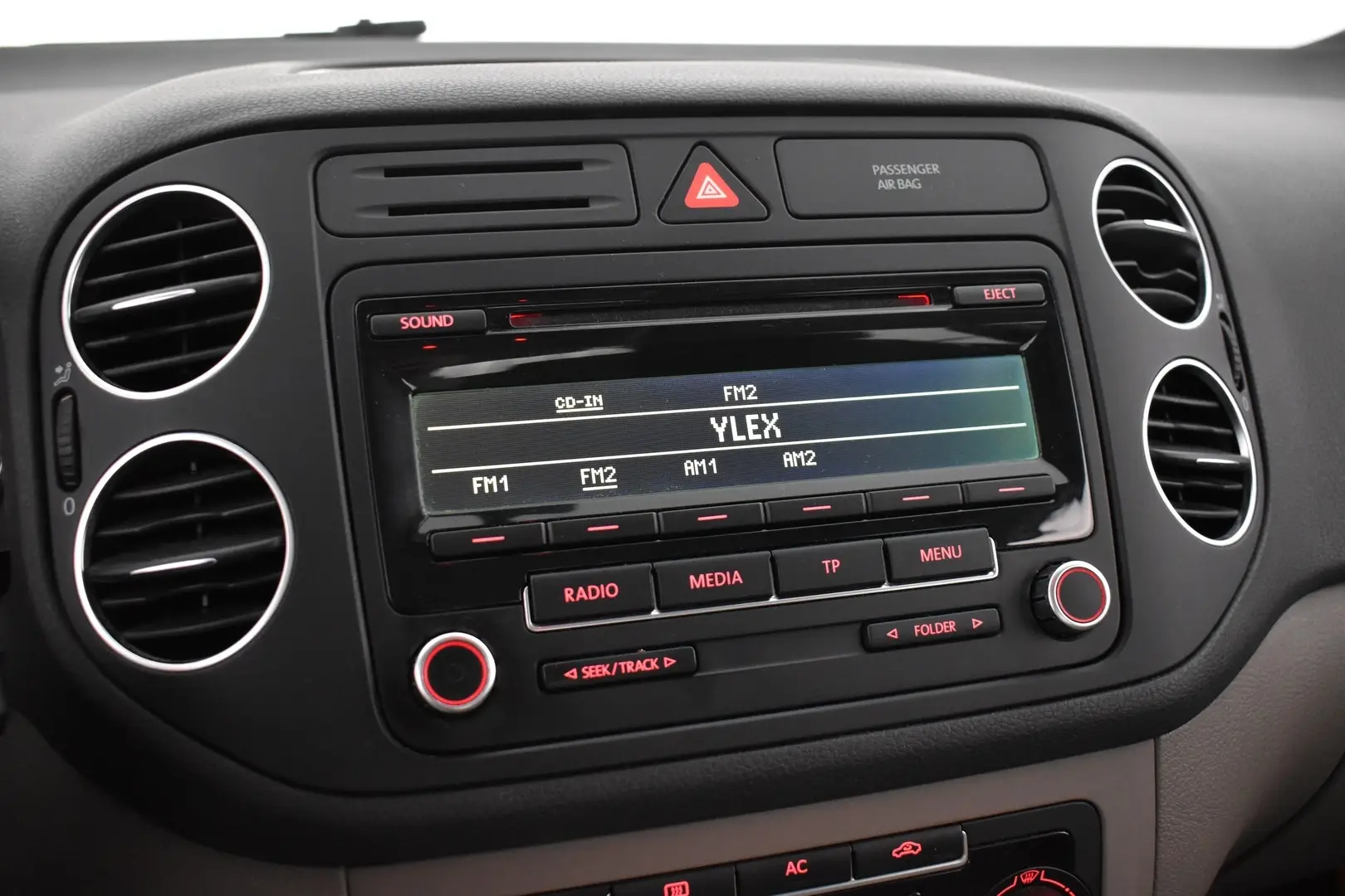 Car Image - 1lLICZA9rEl0kvtzTZv1hy