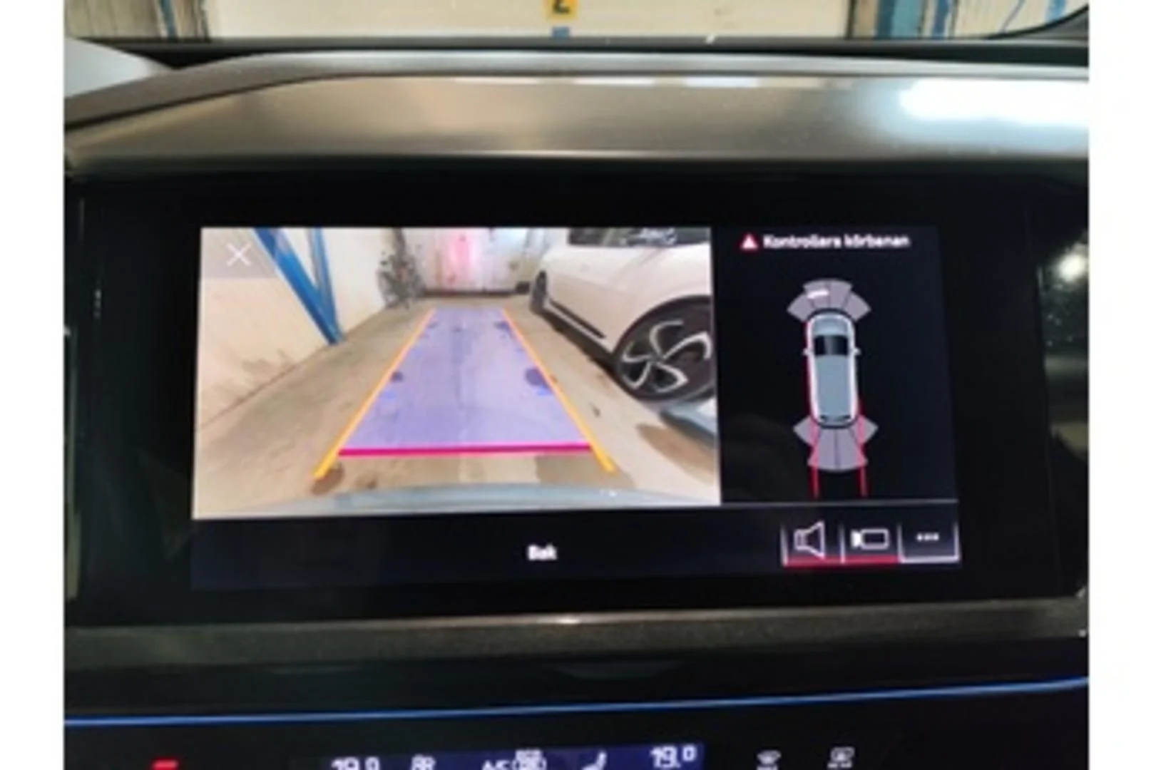 Car Image - 1IIlM6OexeMXCfGaMFzny8