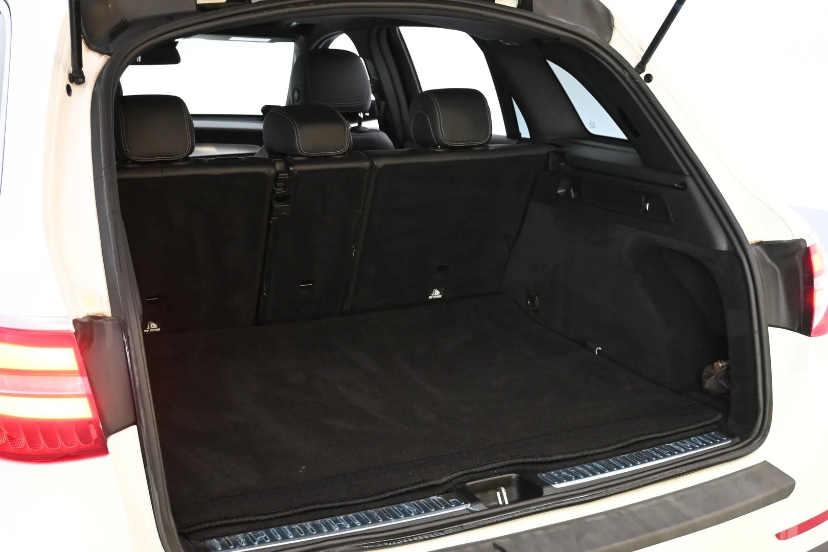 Car Image - 4fajgFulWxBvuvhG3Lclj2