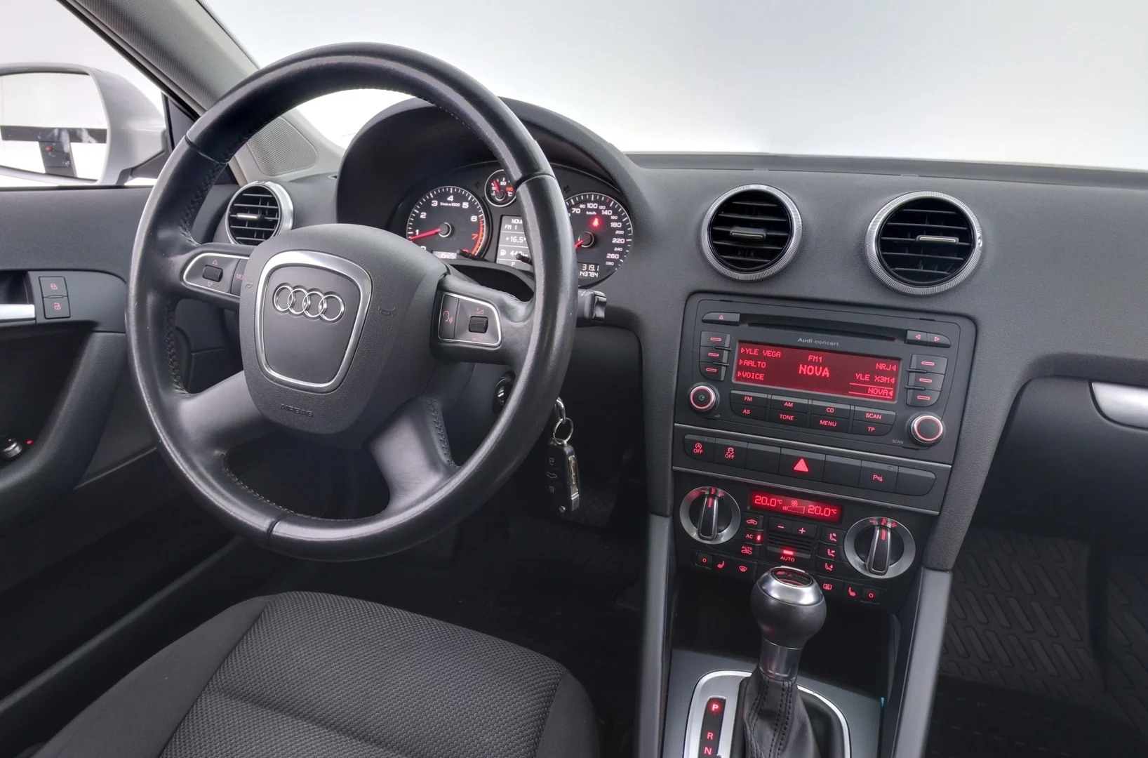 Car Image - 5ZIzuLQPi3T5QCDavSMhWh