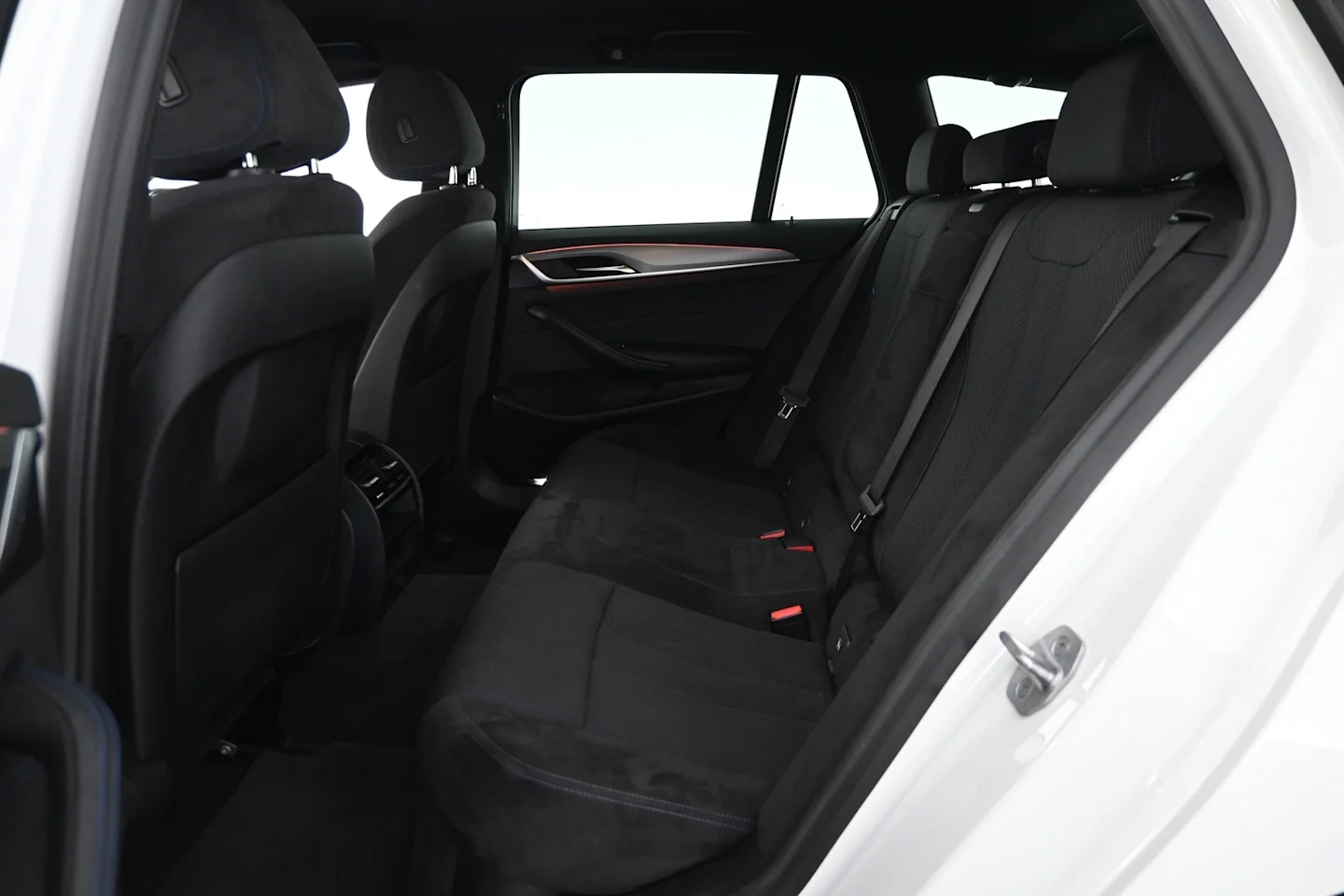 Car Image - Tcix0kp4bgBI20lxIXpJc