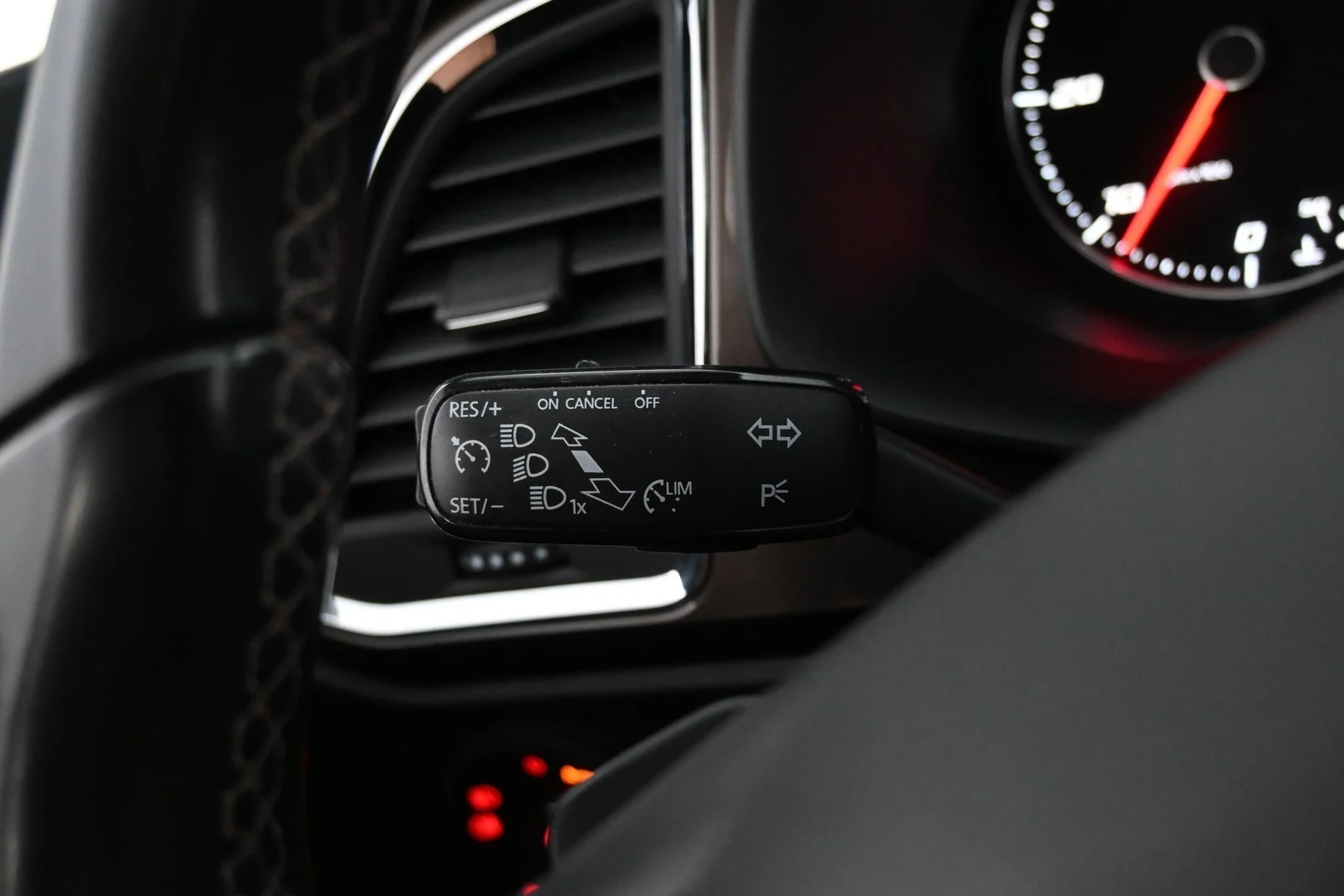 Car Image - 3a7Vl6G3Baz4sXsSjrgS7N