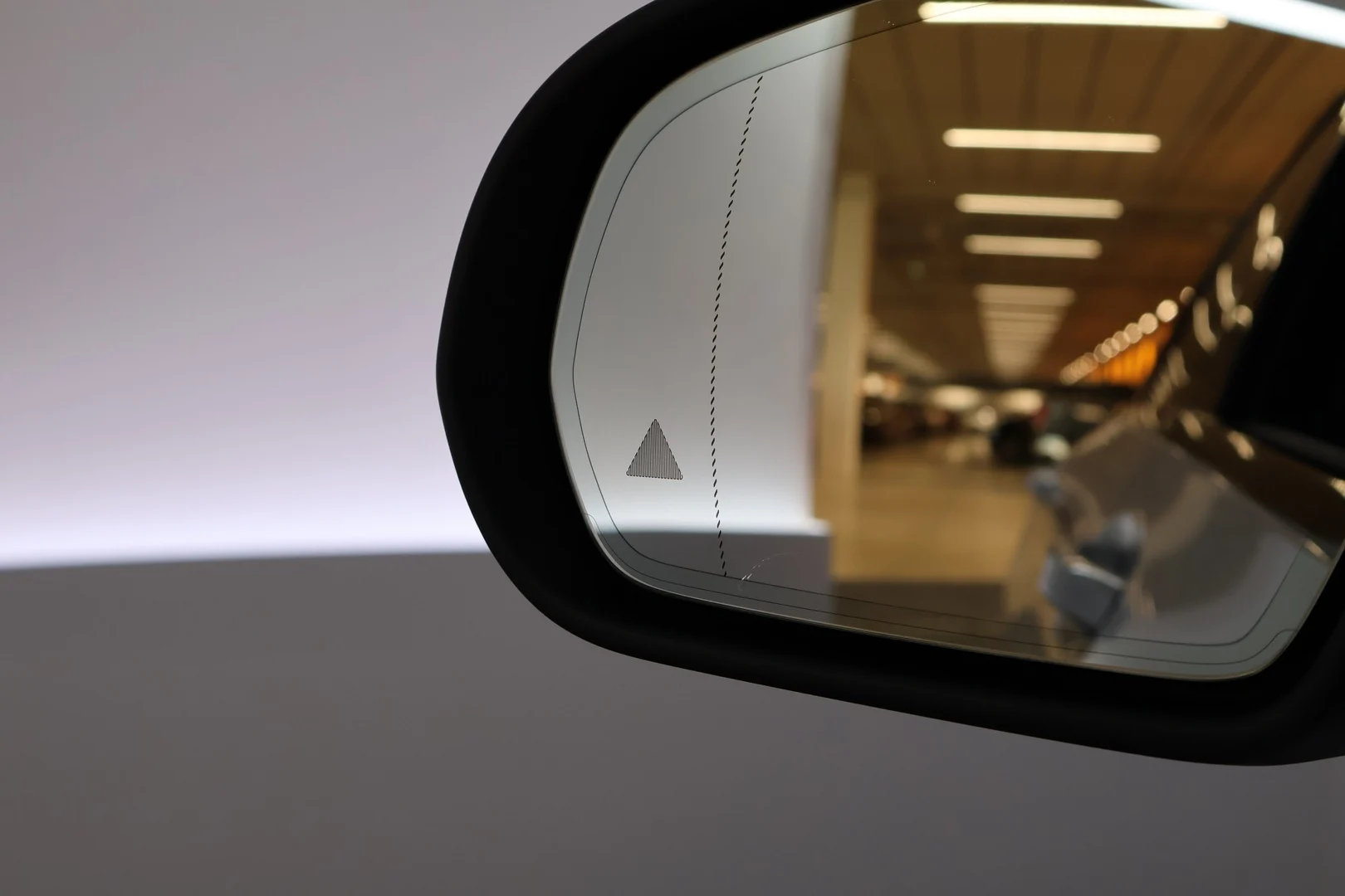 Car Image - 3O7T4uXrNH547L0pPZ9GOu