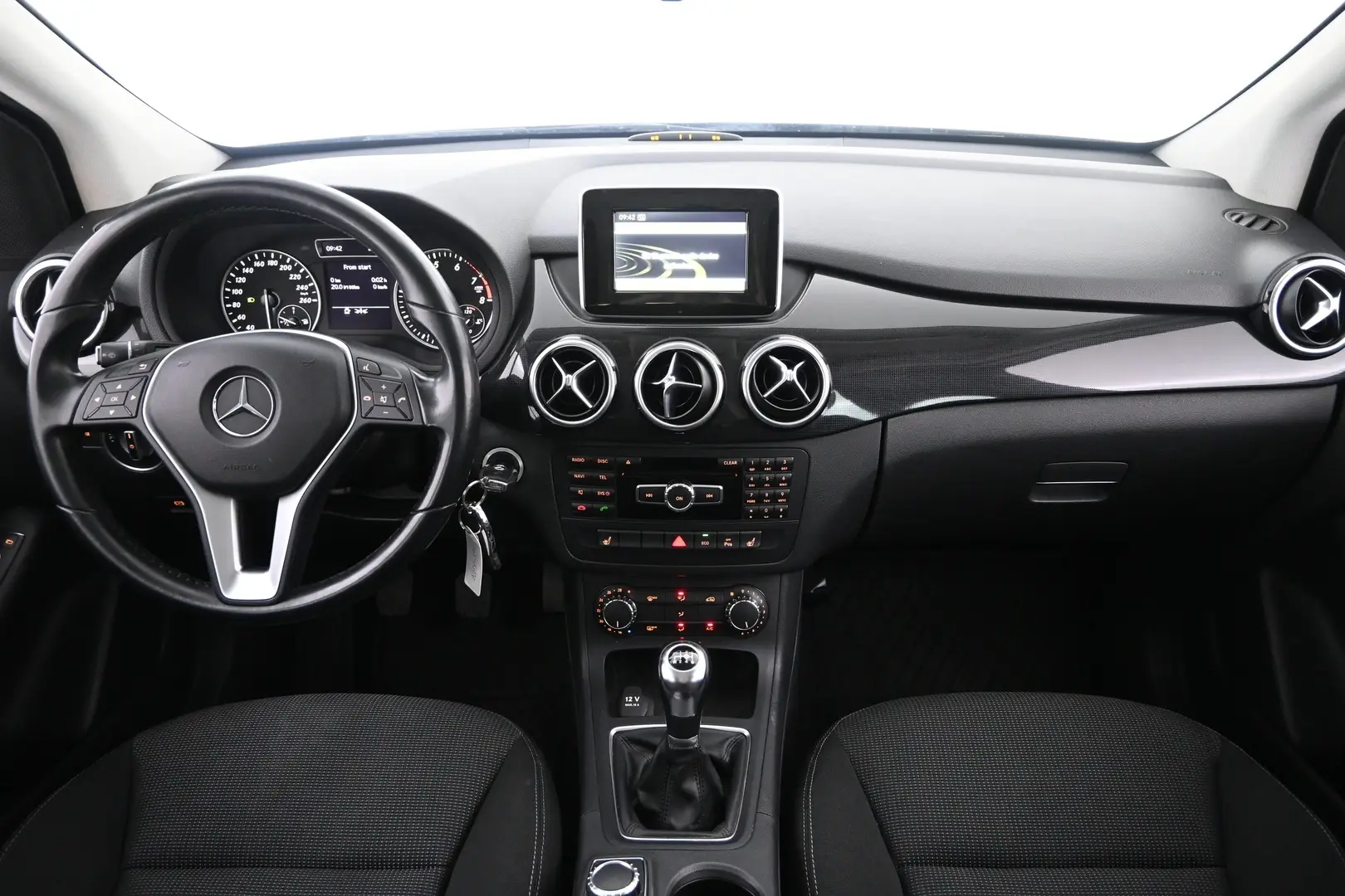Car Image - 7l1BnZYVNCpkc8tv64ZwFG