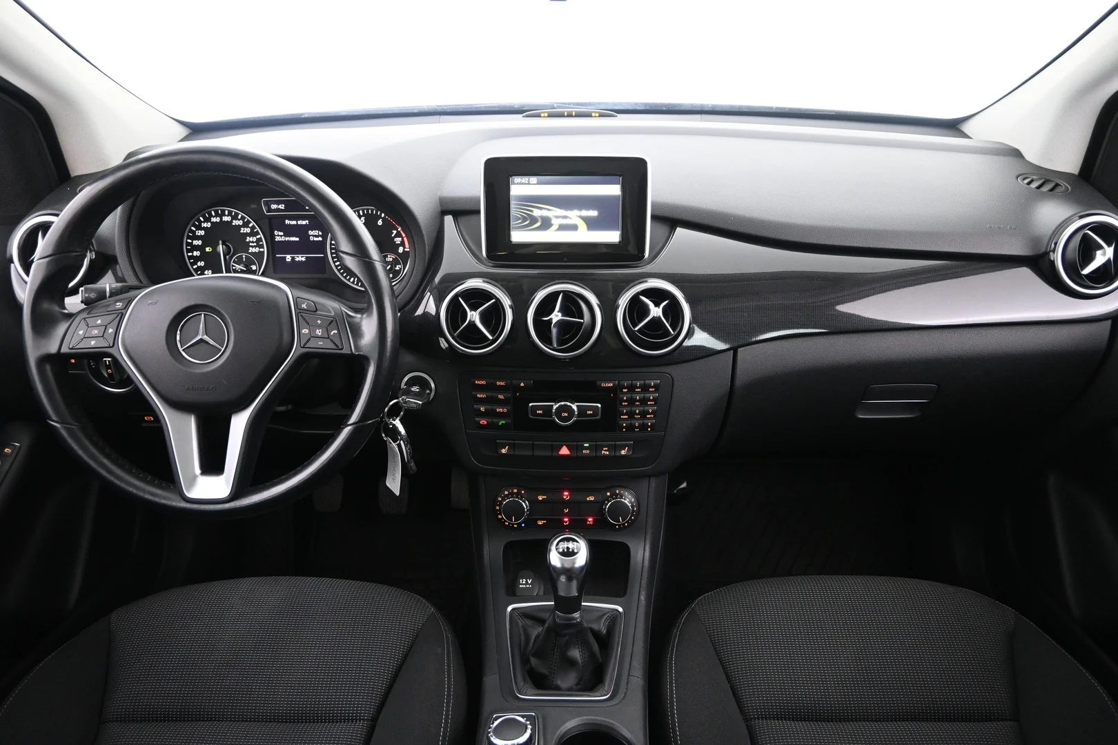 Car Image - 7l1BnZYVNCpkc8tv64ZwFG