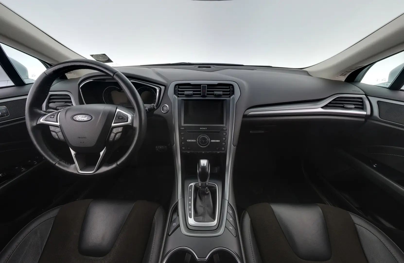 Car Image - 5G723KLFhYW5ch2g9BLFhE