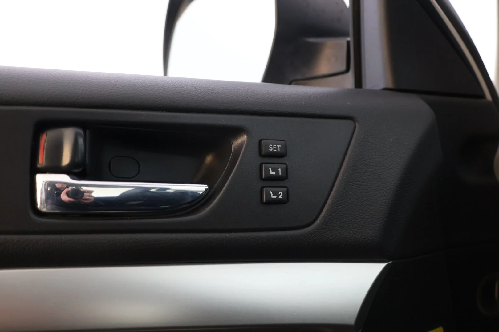 Car Image - 5mkFfSuUVfJrxVmtqAhMs2