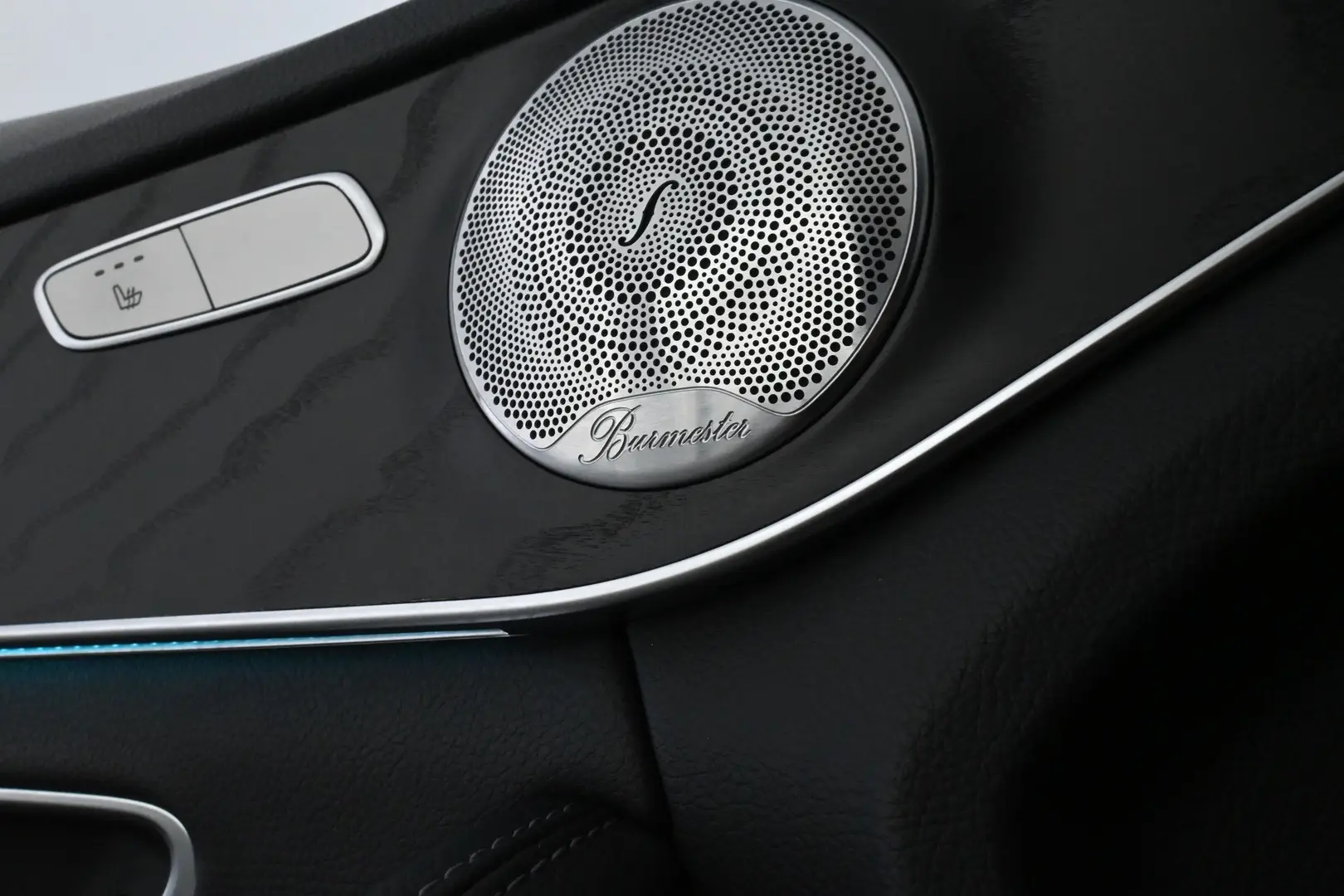 Car Image - 2flsIzprQ56dMlDvkICPzx
