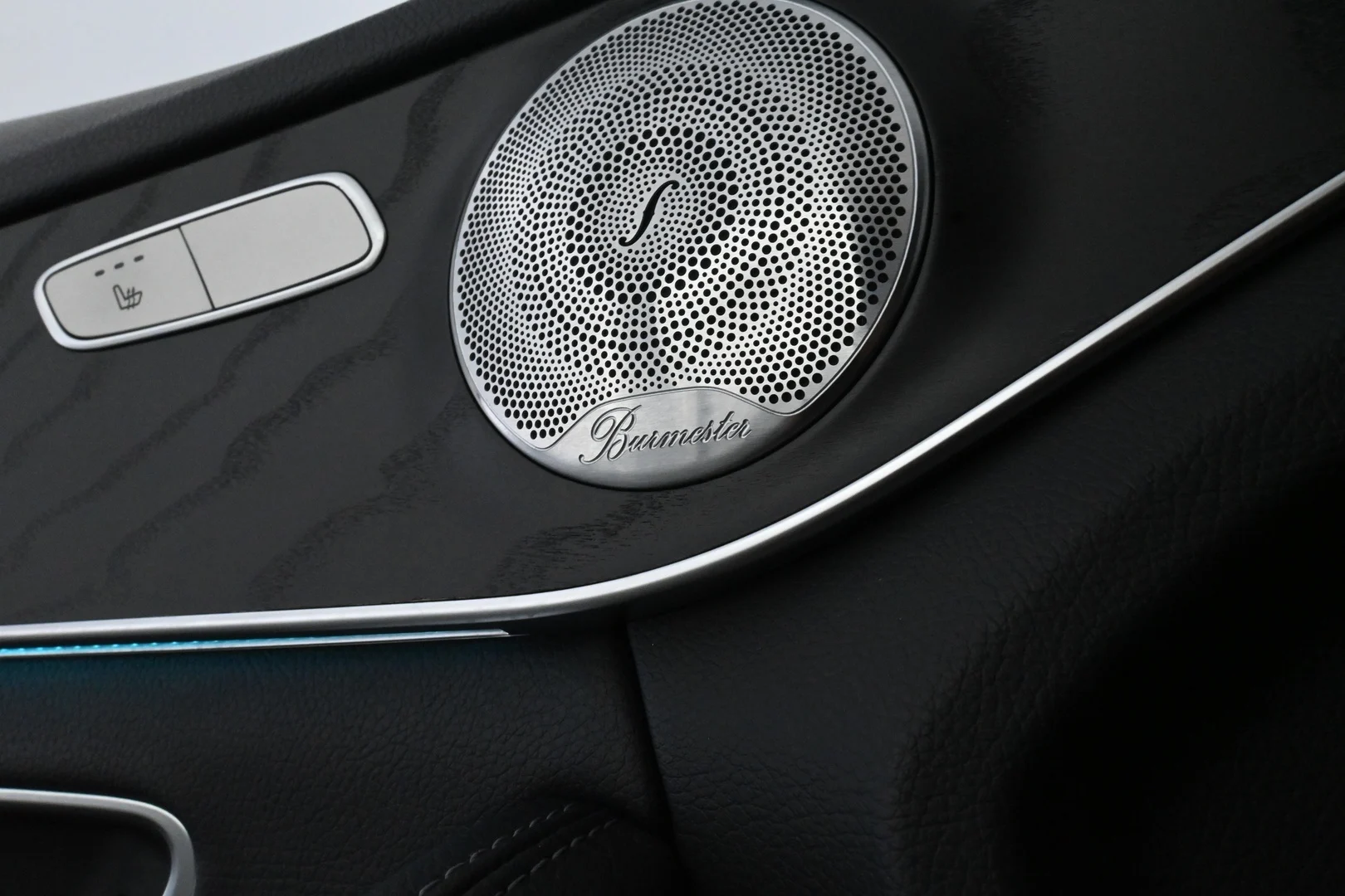 Car Image - 2flsIzprQ56dMlDvkICPzx
