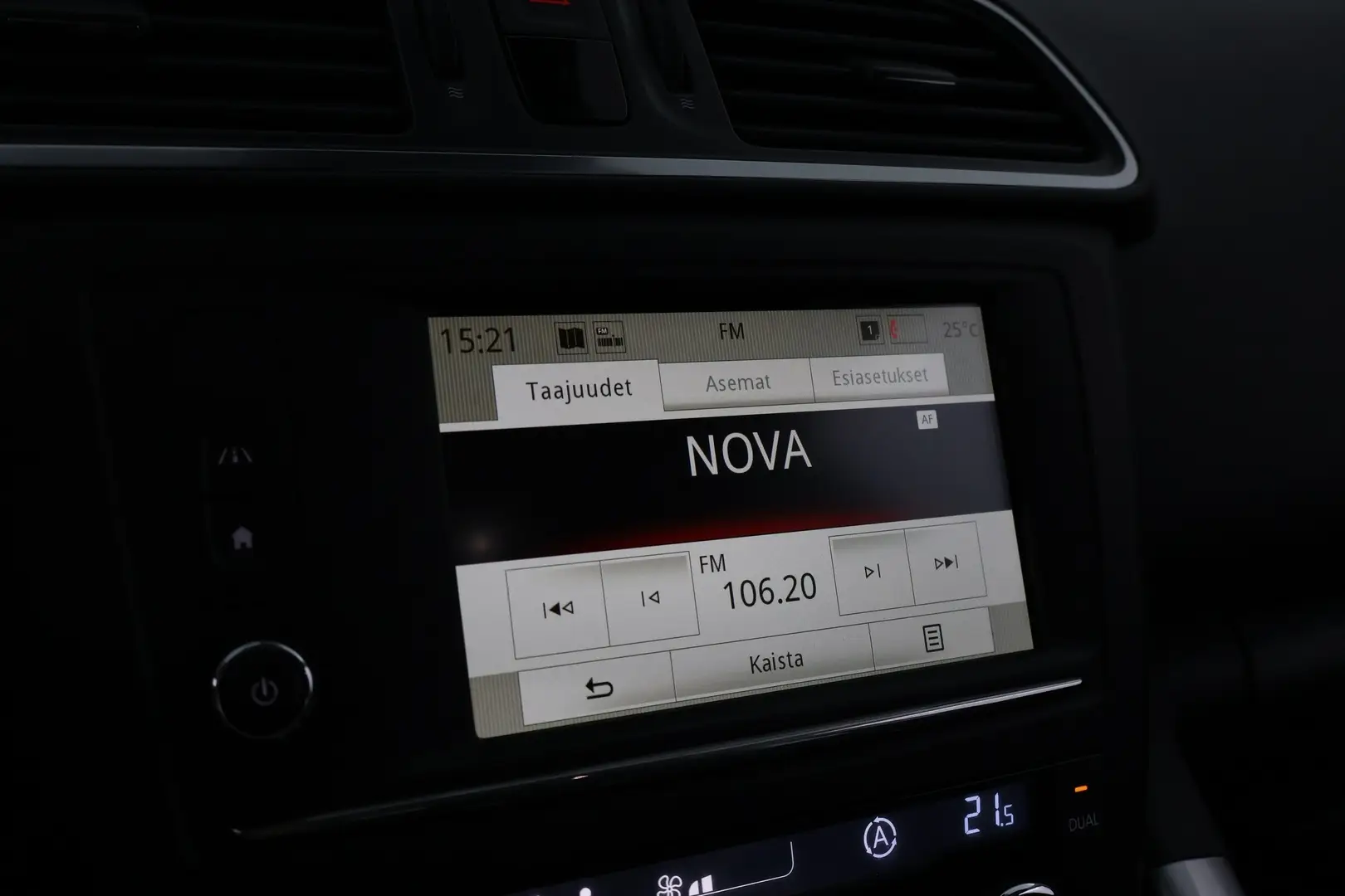 Car Image - 7gNPqmdEvCSMk00Xb3lSUl