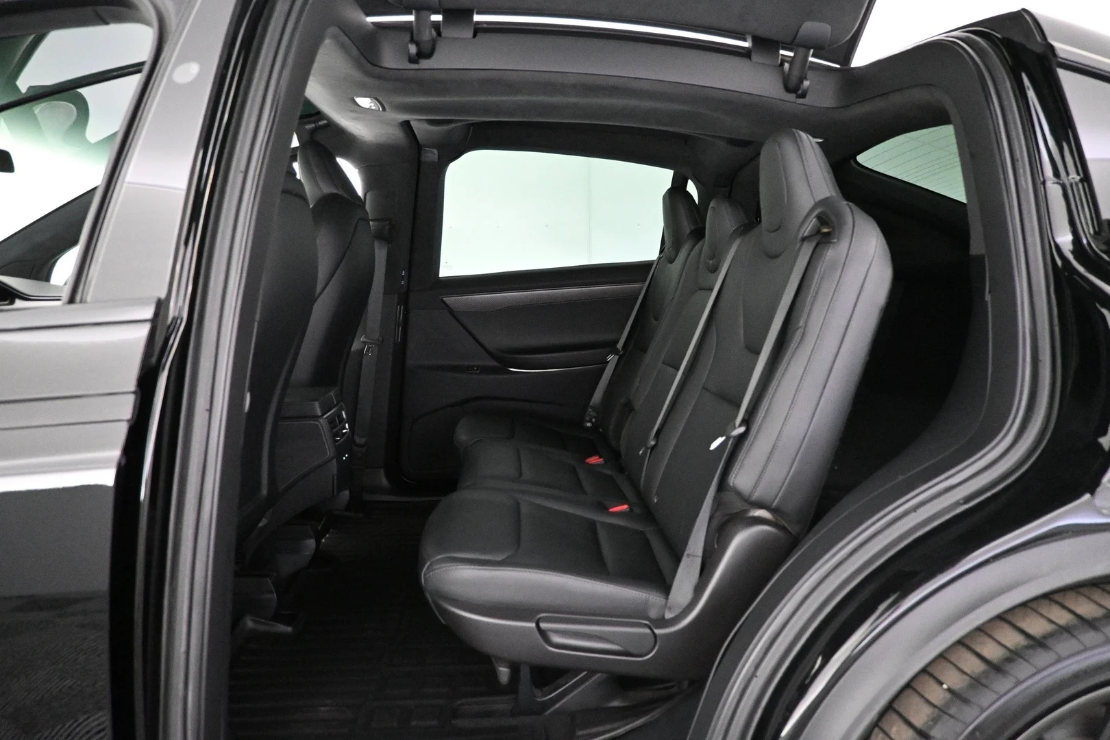 Car Image - 3fQsXuicAnk2i7VWul2rIE