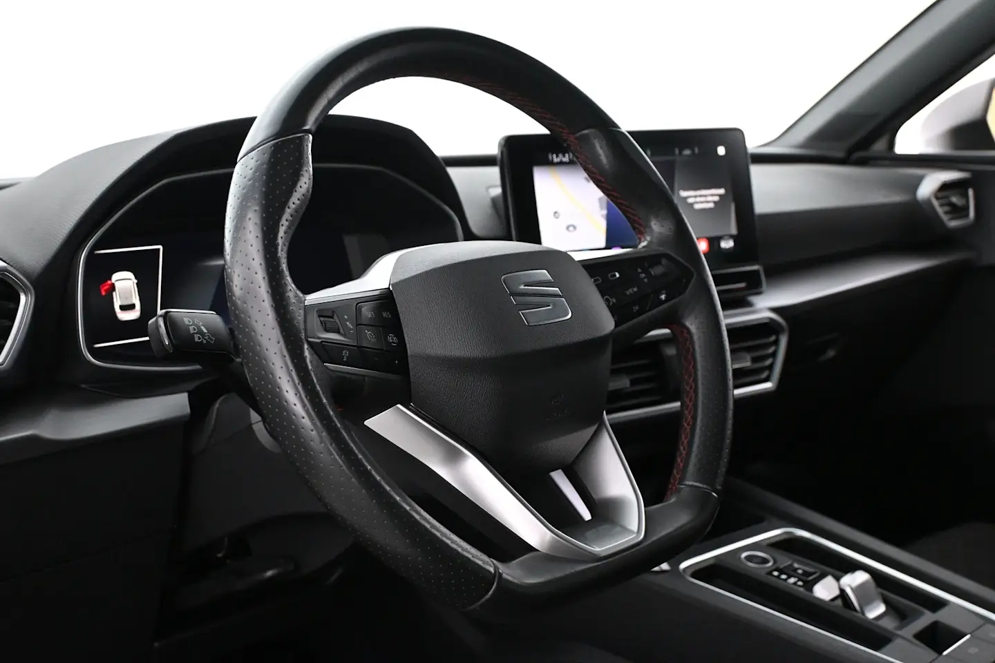 Car Image - 4TeqI5VuARYixxyo4q6mTP