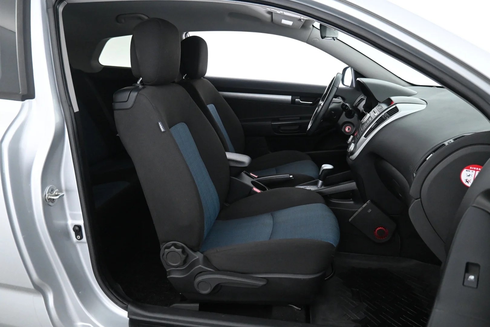 Car Image - 70qNlsmEdhqBML5Jngp5LE