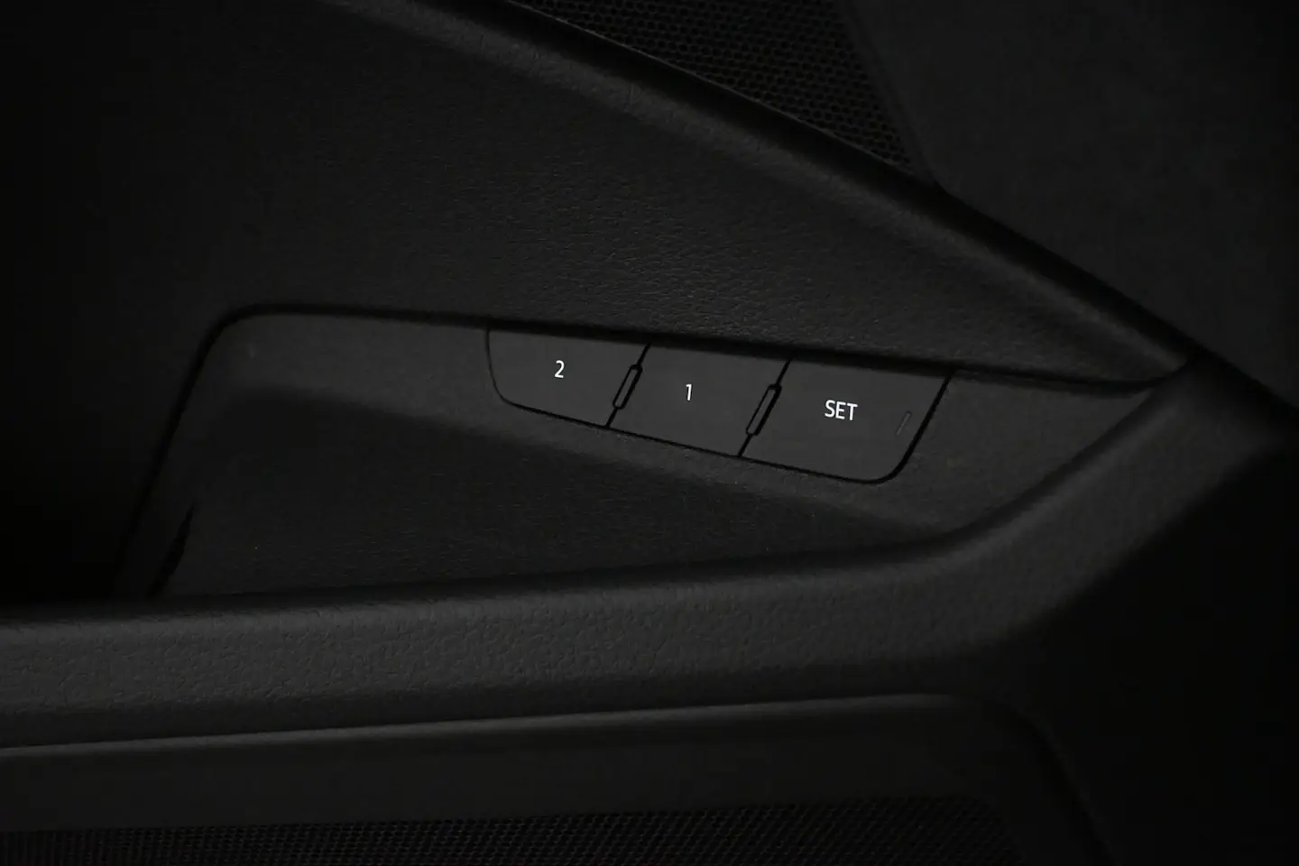 Car Image - 1Jx7JLmWcAs2D2pMn0isEH