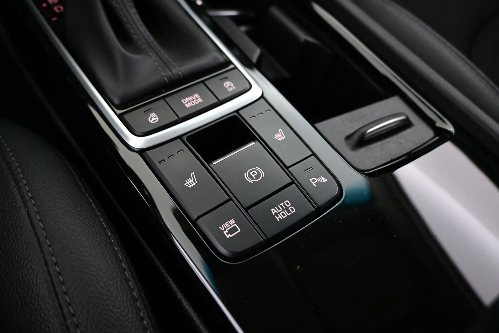 Car Image - 60mAIehwfxyvC291LOlCwz