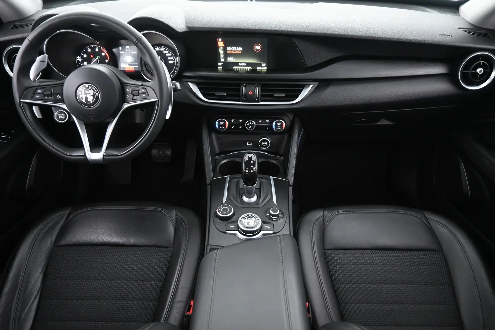 Car Image - 4Ge4Ri8XGkDMDgJoeSroFw