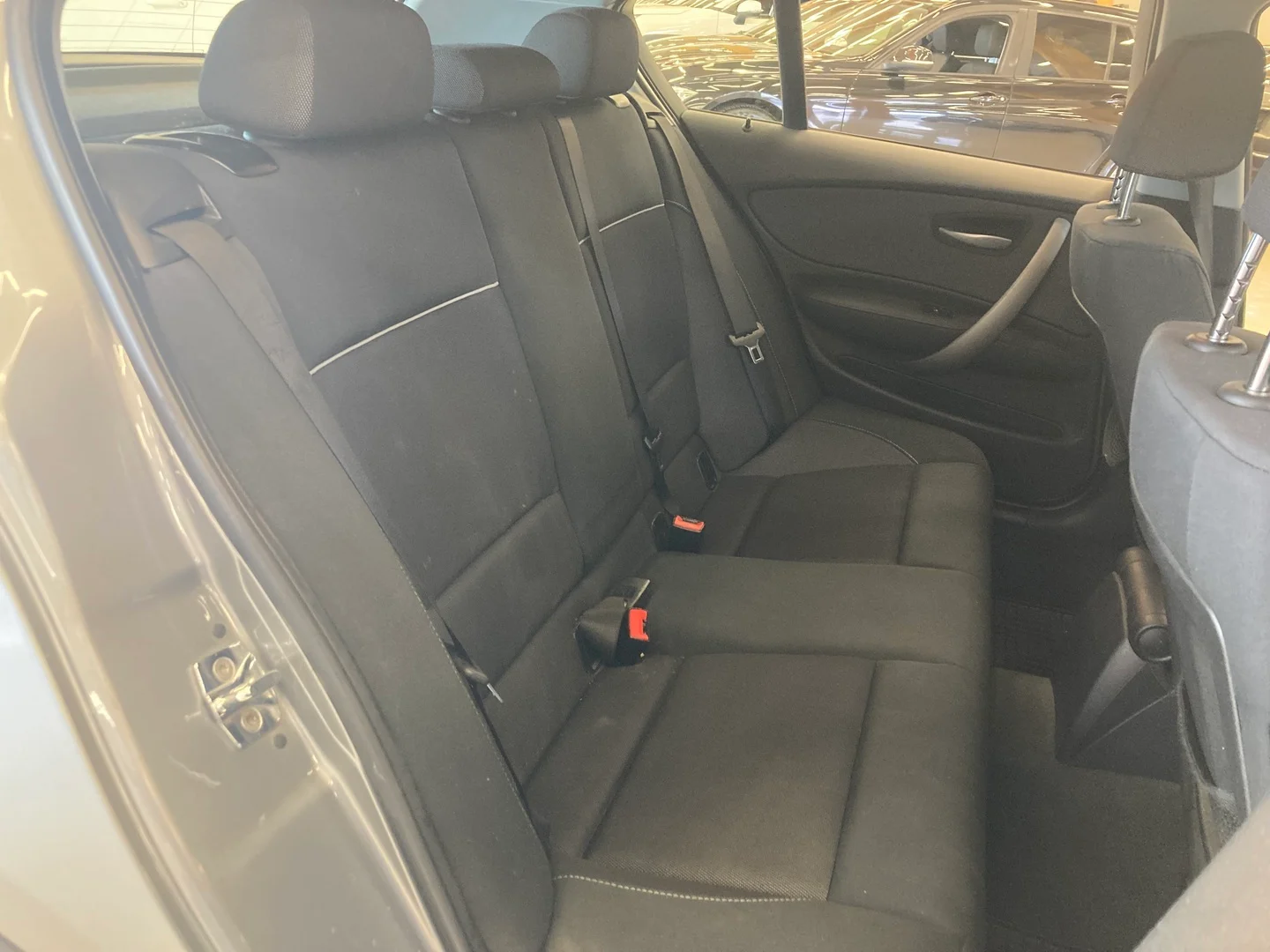 Car Image - 17mRKy1hlgkmXzBNQA96Yf