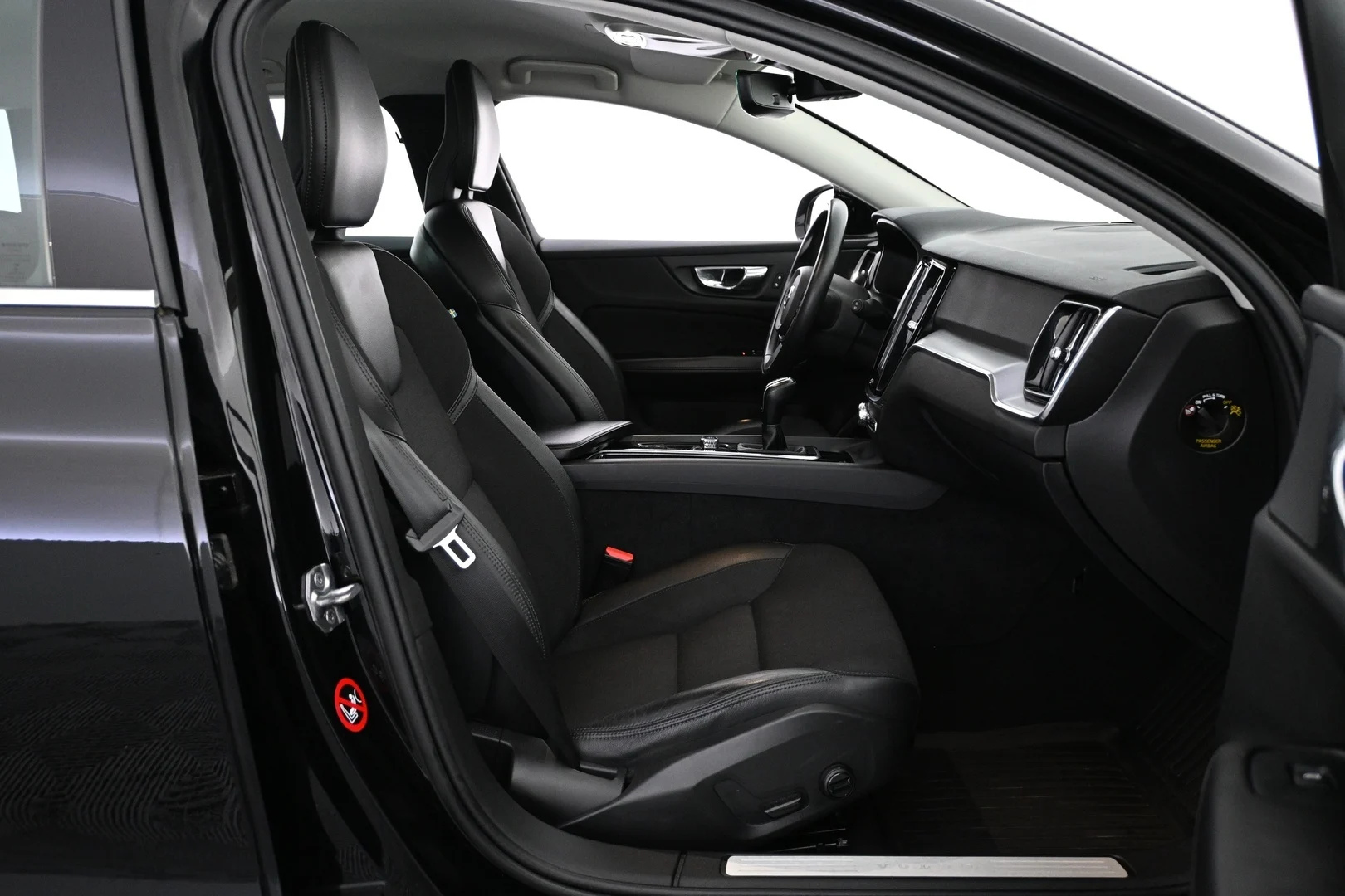 Car Image - 6Ptg7BRruosxSbFcavTPpl