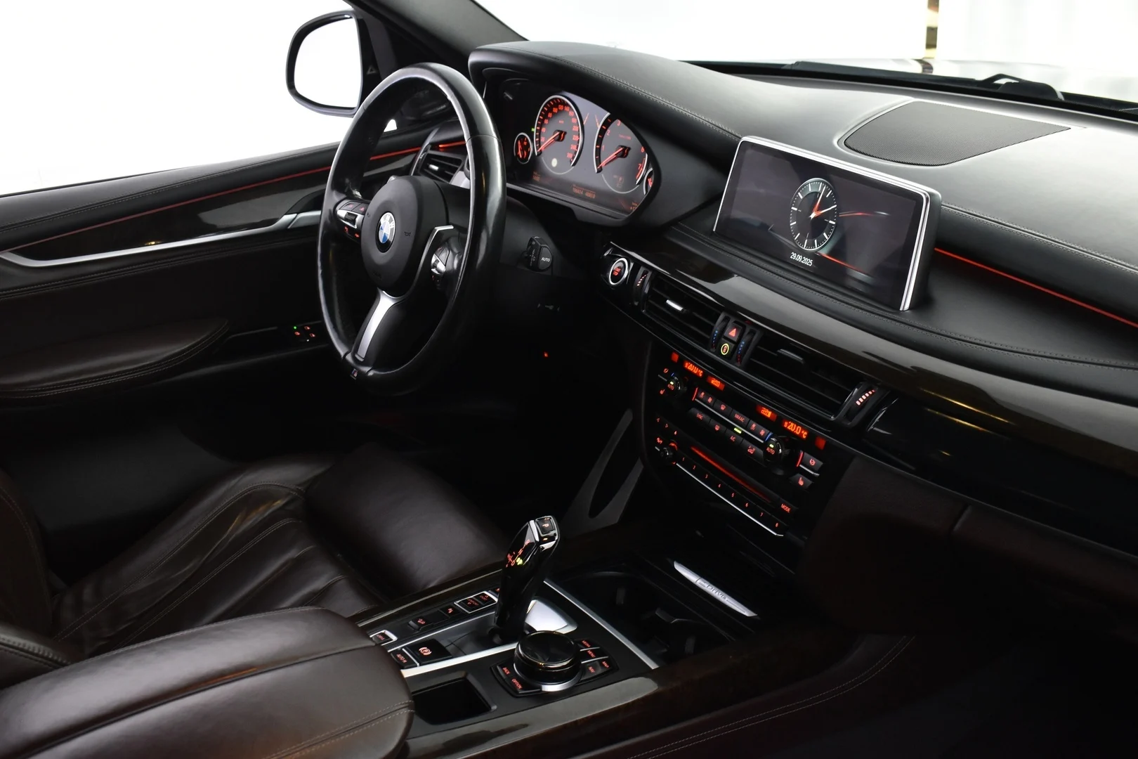 Car Image - 5SYlZsEpkIHsk1pHKQkV3Z