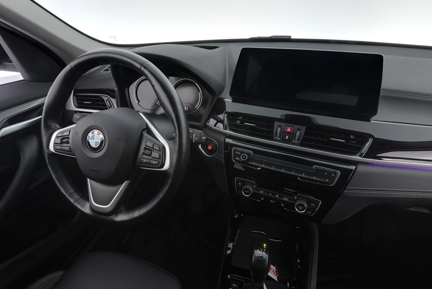 Car Image - 5gUb7B6e39f9tkd0nTrK0j