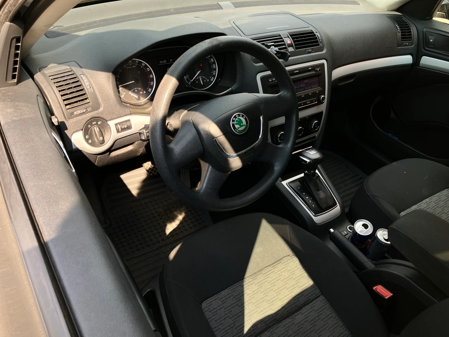 Car Image - 4cbowMGD1fyUdbJdkTmooI