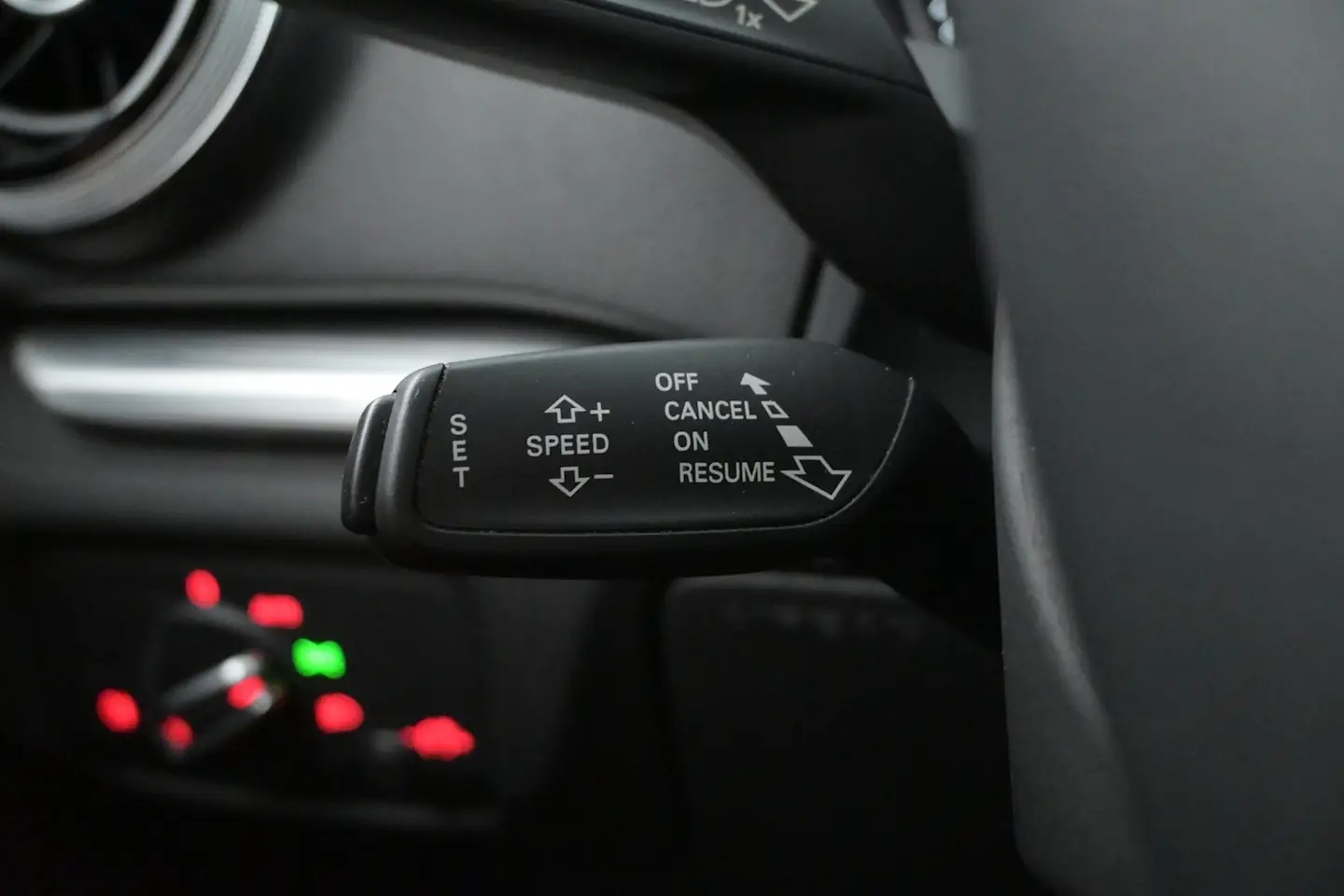 Car Image - 4J98frj5T2w5biM2U8tHGp