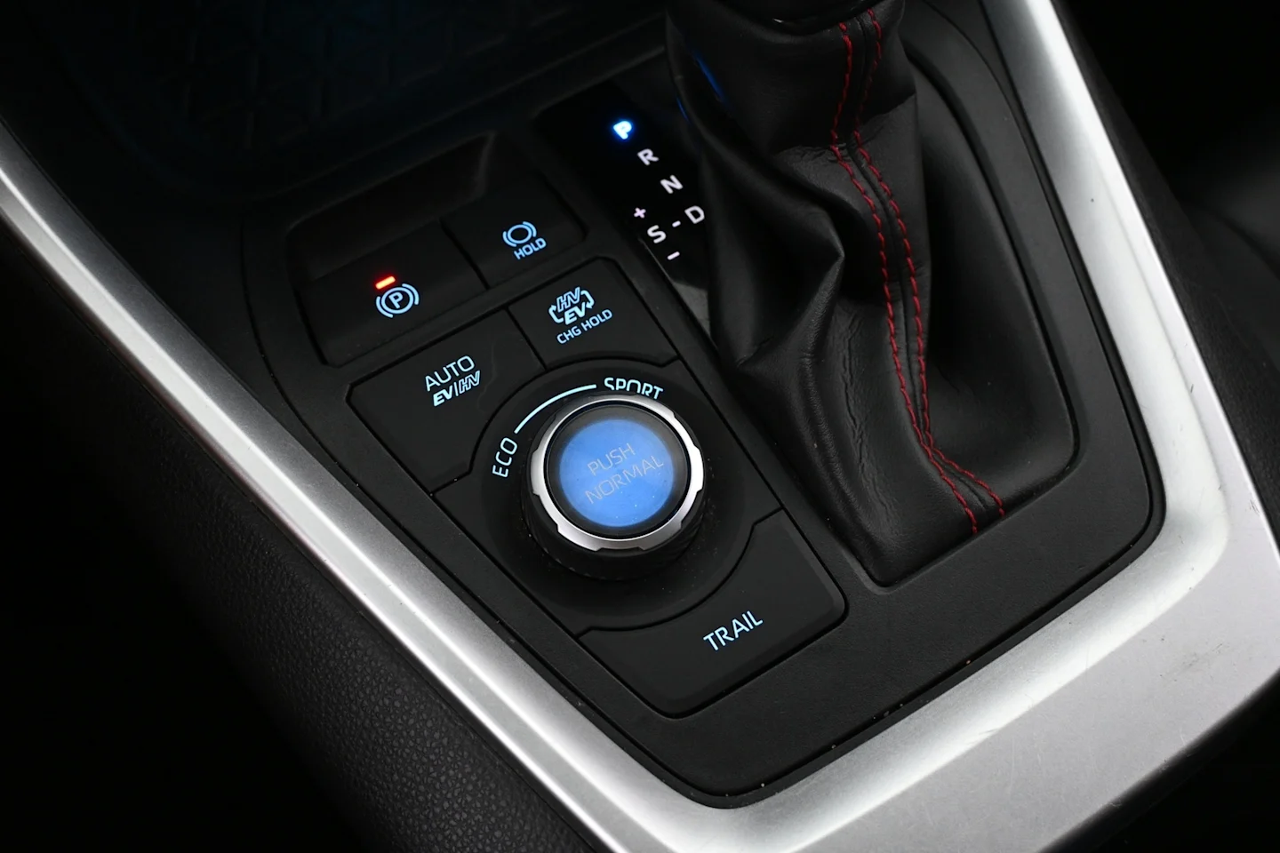Car Image - 3EiiYGUp6XvJDncb9sjRMa
