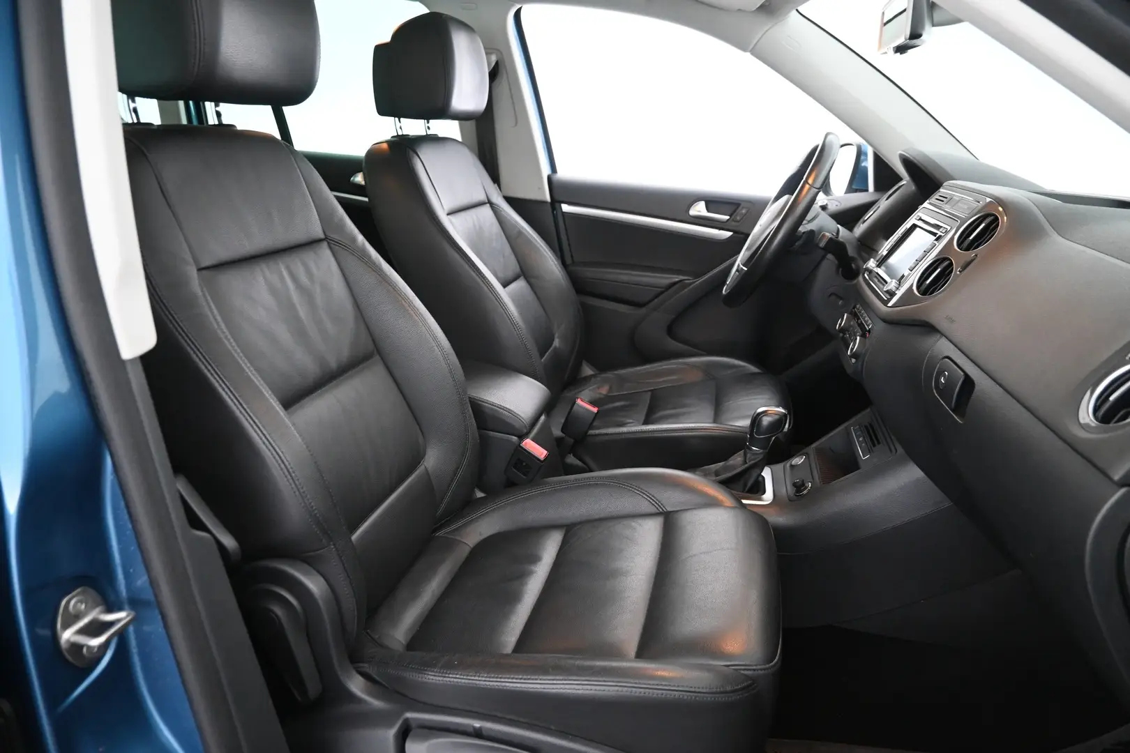 Car Image - 12I4UtnSJsnd7cRJs0fMF0