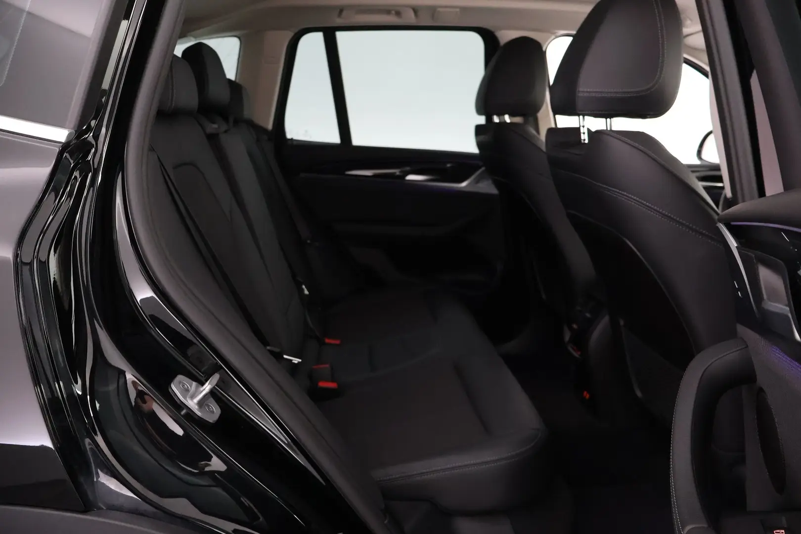 Car Image - 5K8eEA1Iq8a7DrGbOpi5Gf