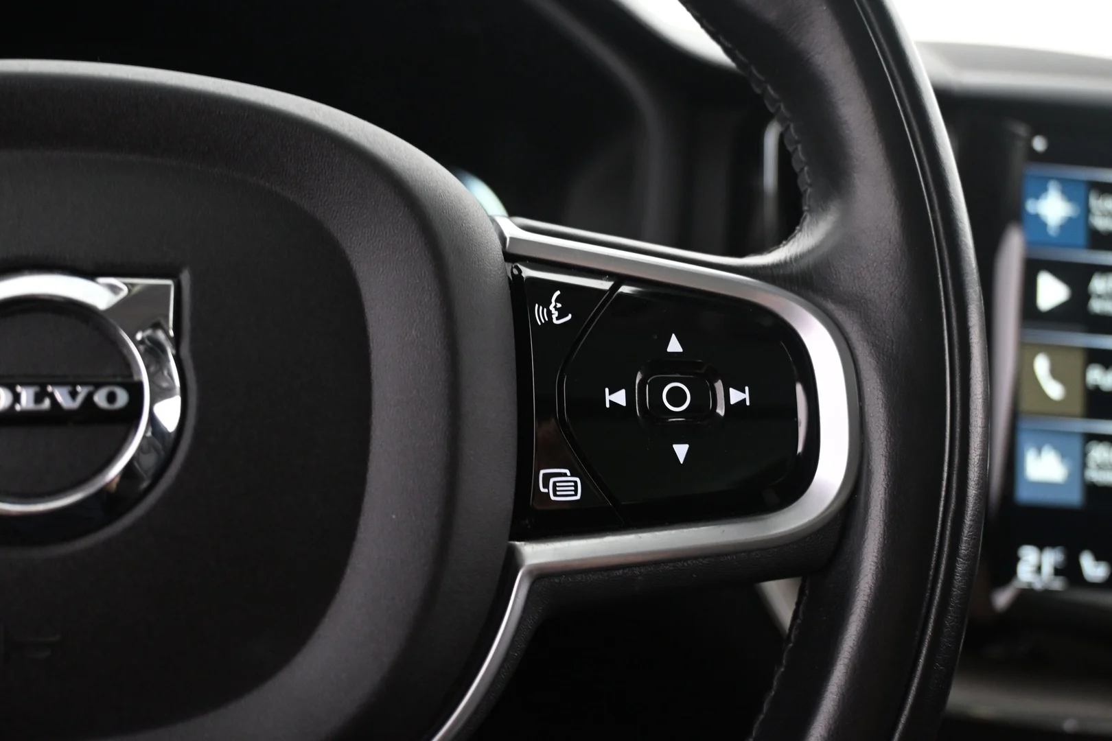 Car Image - 3SMB7hdZZefTWB4bY4GmSg