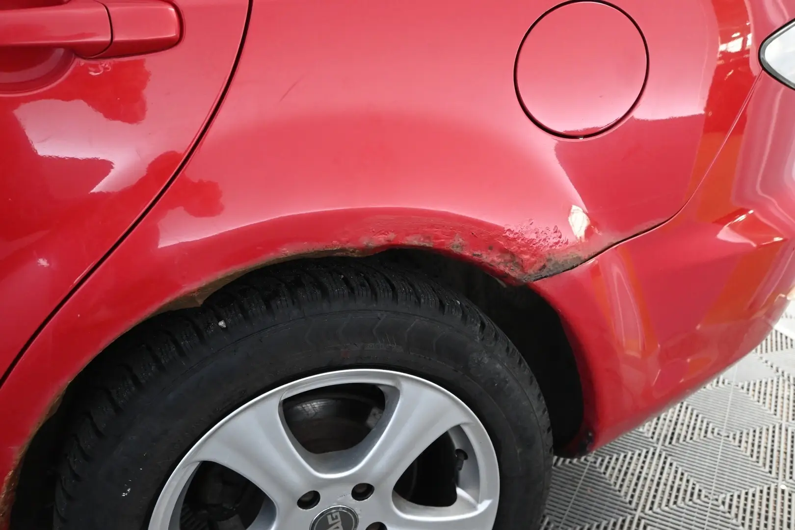 Car Image - 4U7e9ivaMib4YfOOelPbQq
