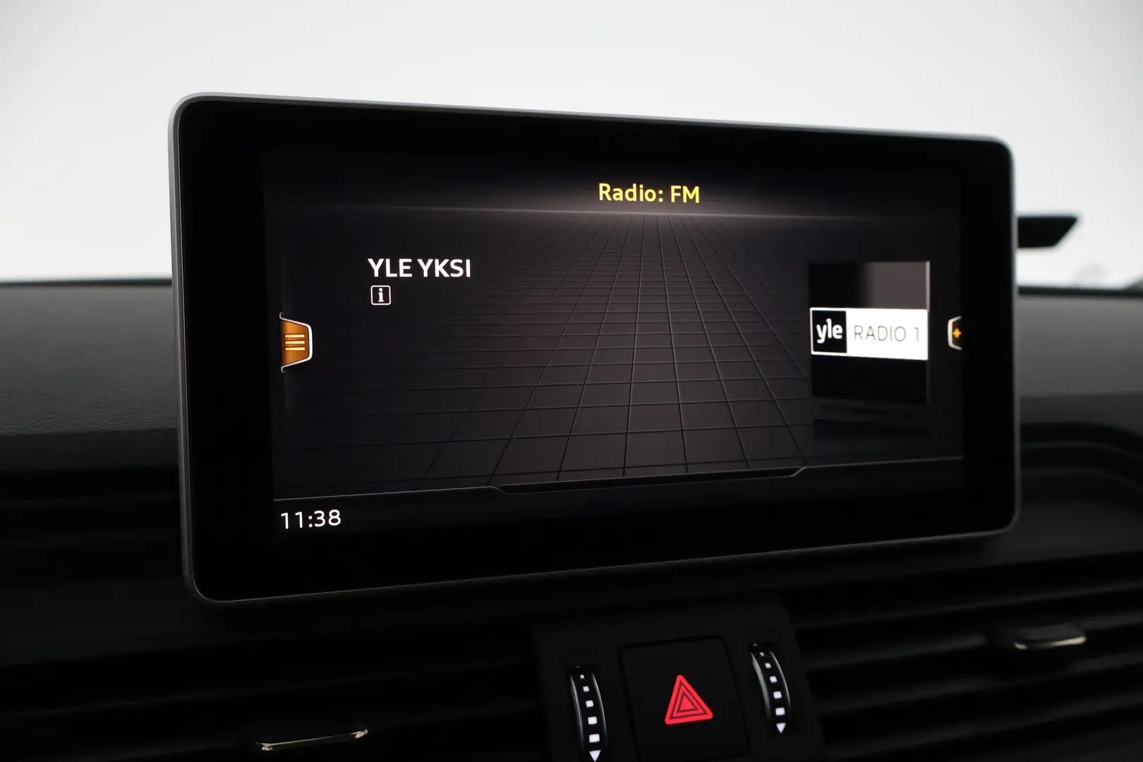 Car Image - HMoefmrmAZi2sJYSM3Nkr