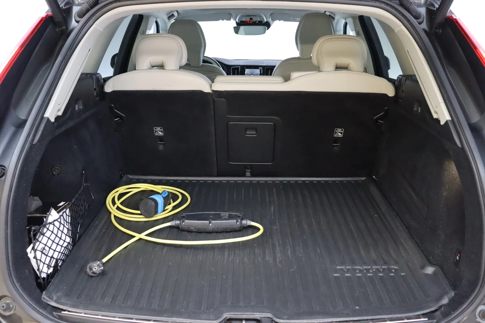 Car Image - 5XH69GJYtuYjXV4uEWdUFE