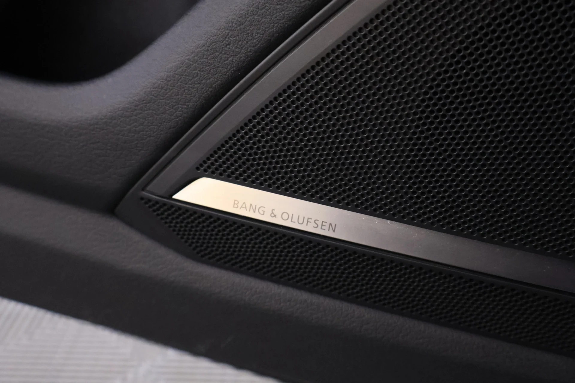 Car Image - 24eEmNmgtBECgw7qgq5lfM