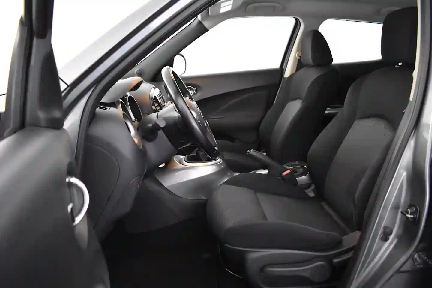 Car Image - 4q1I9JAloprT1ZXEXjievo