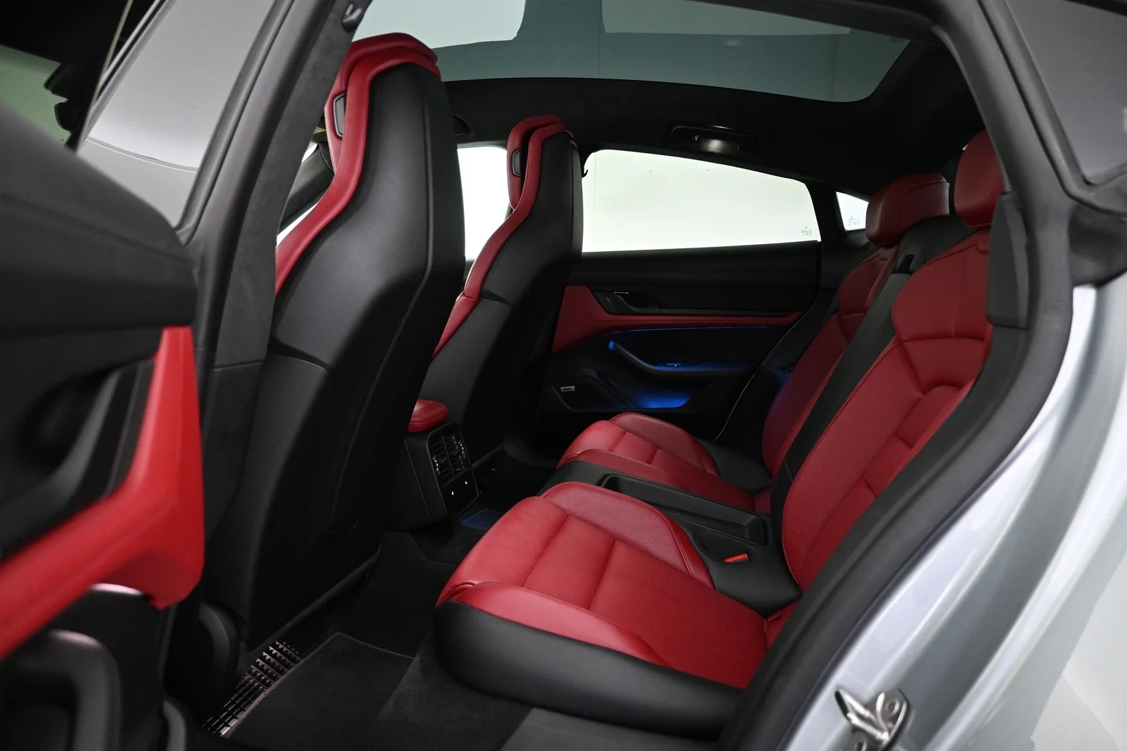 Car Image - 7cZI9Mb7j3LEstyVEqsA4d