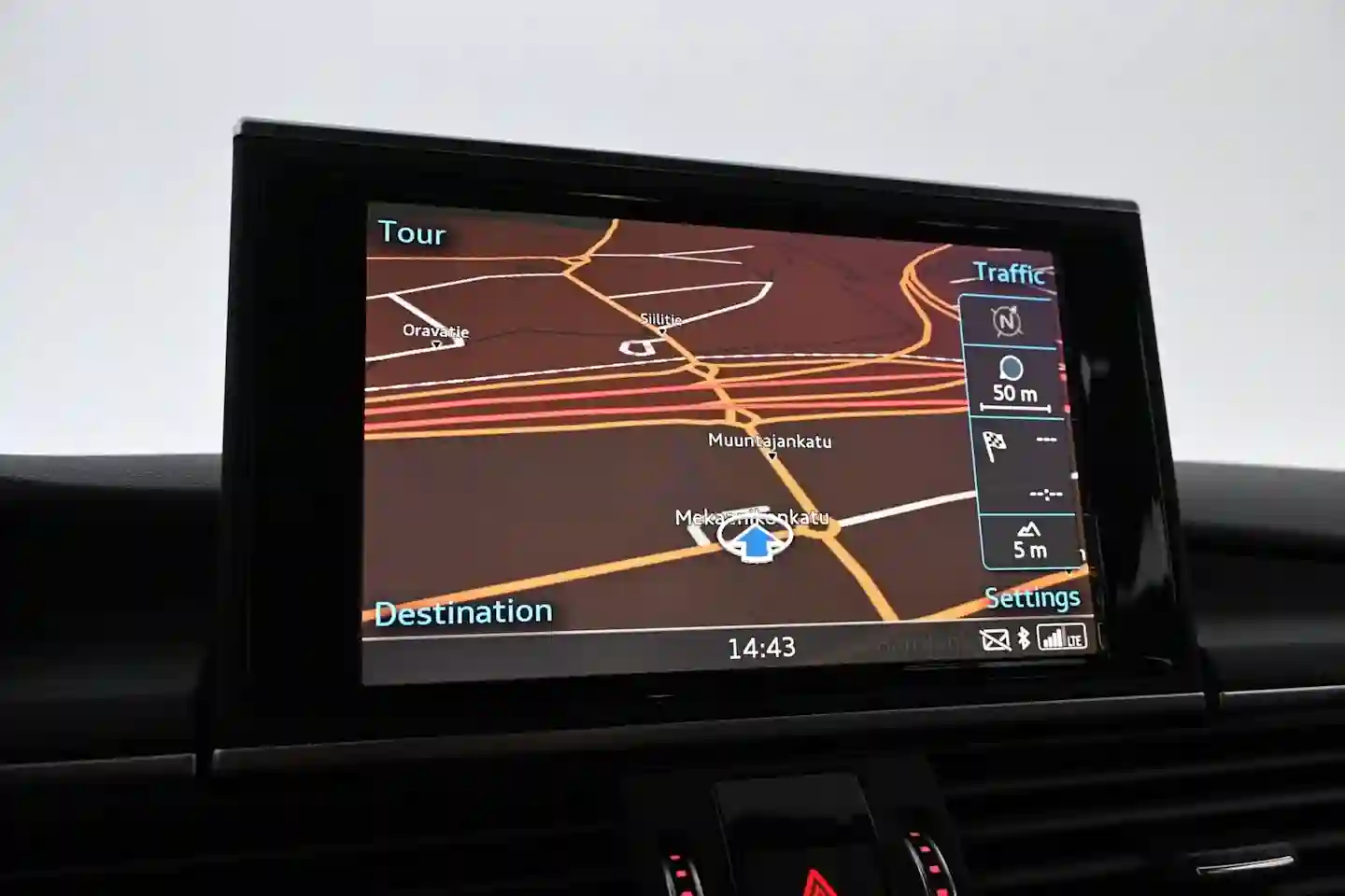Car Image - 4vZA4TXxZTKUvXRzIKnhdy