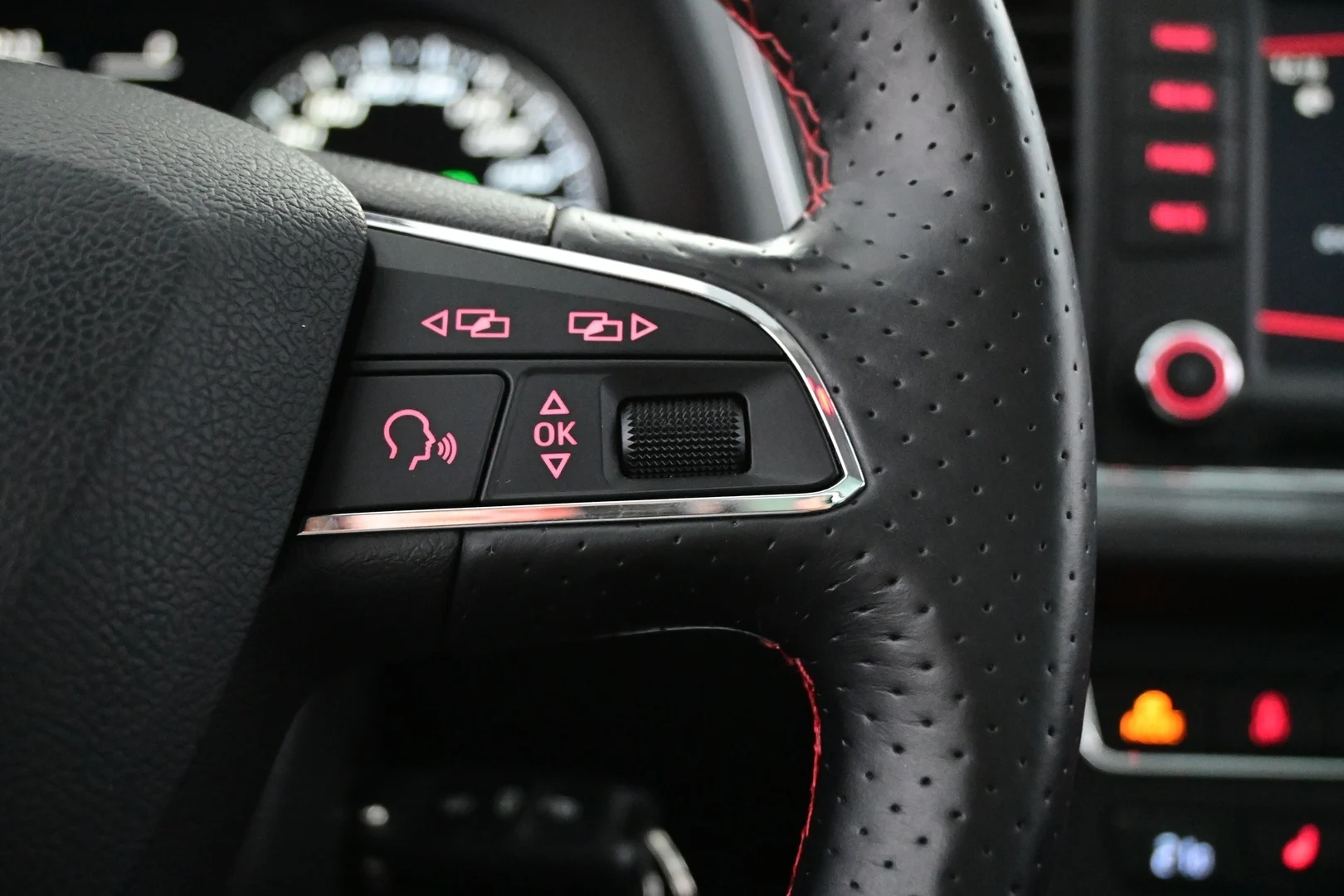 Car Image - 6u0A1eaSBK7MKLzuHh4JZR