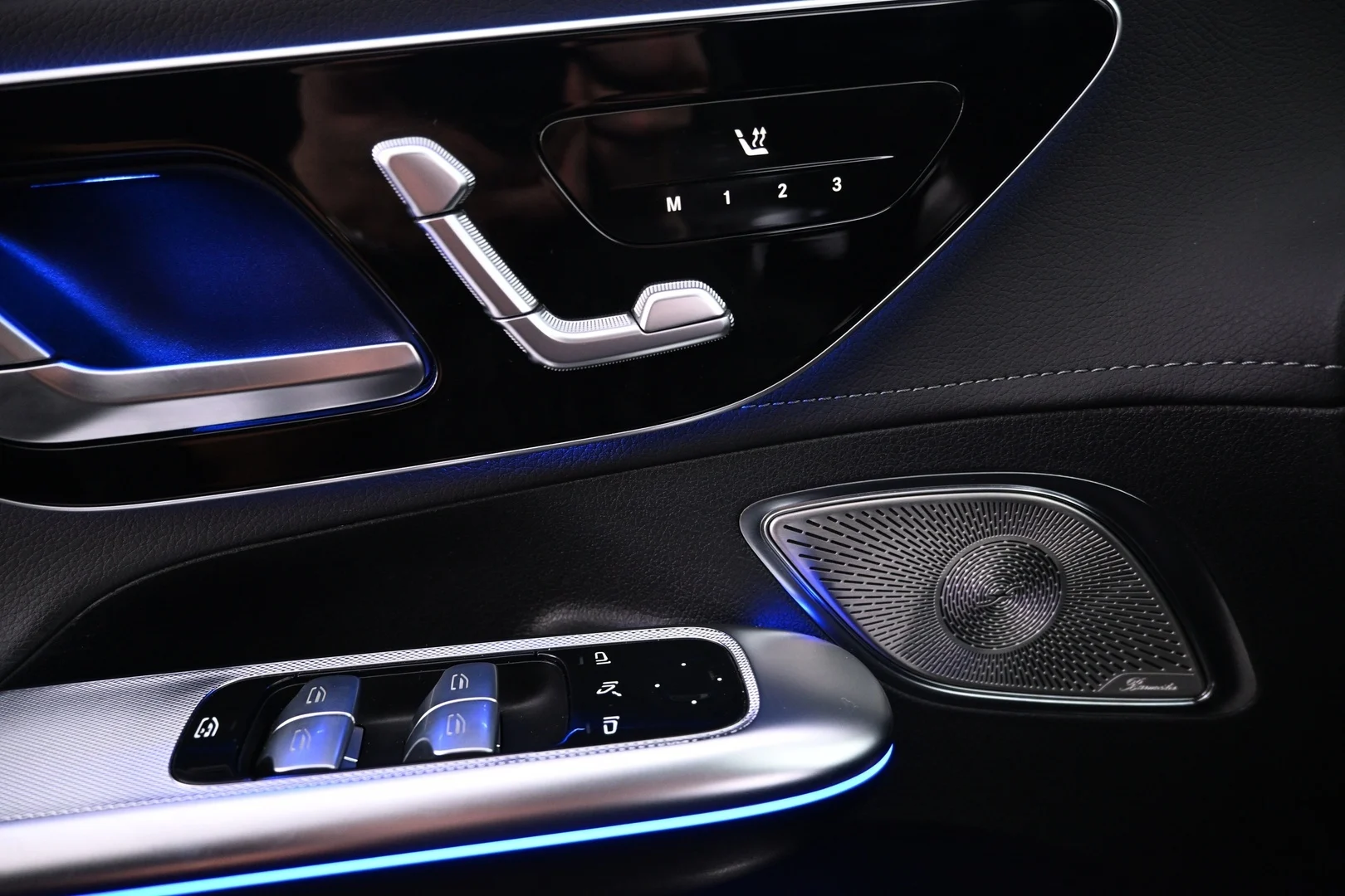 Car Image - 784fjRmWuwCAui8ux1mjwk