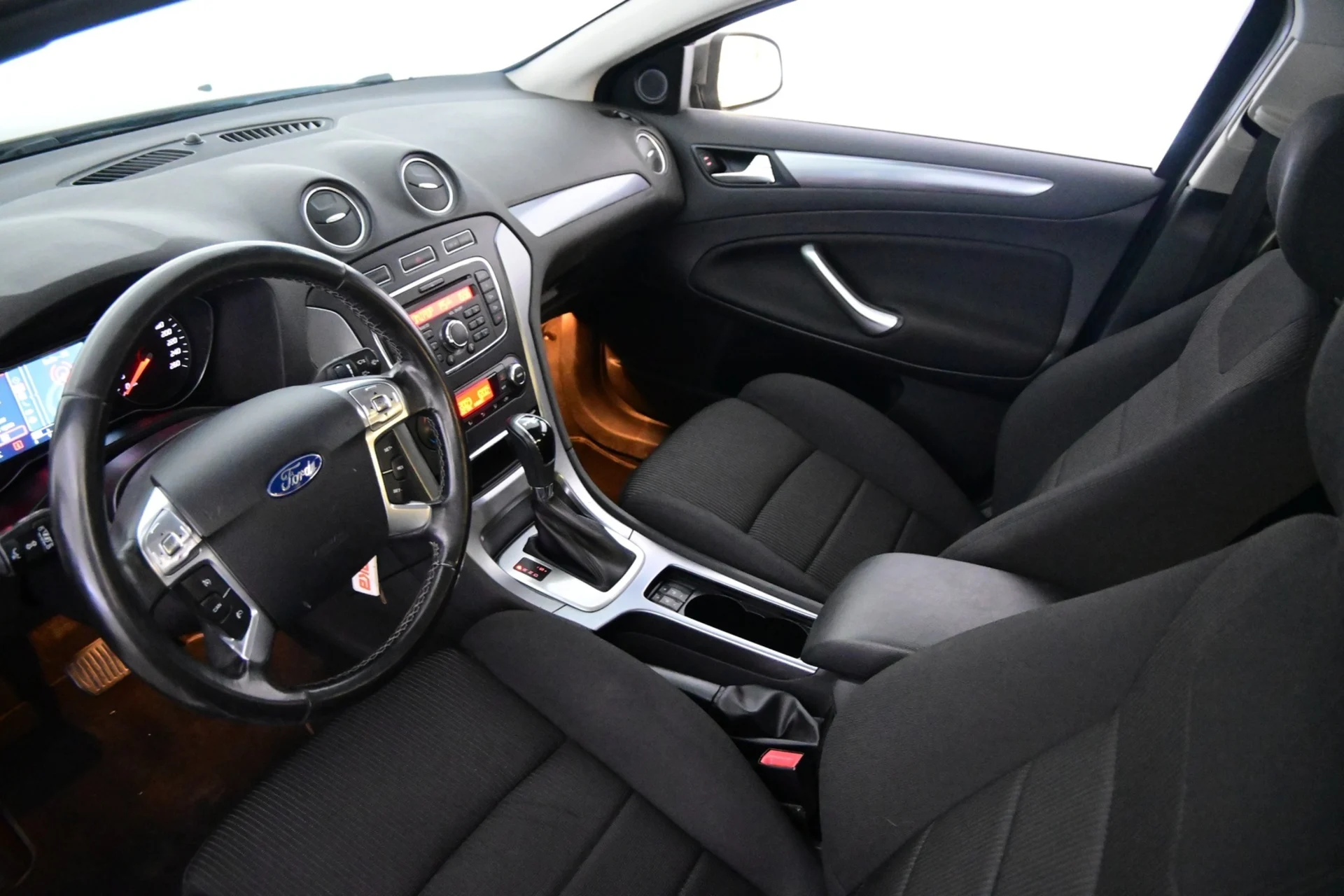 Car Image - traUM1uDkLNzjSnwVnqjI
