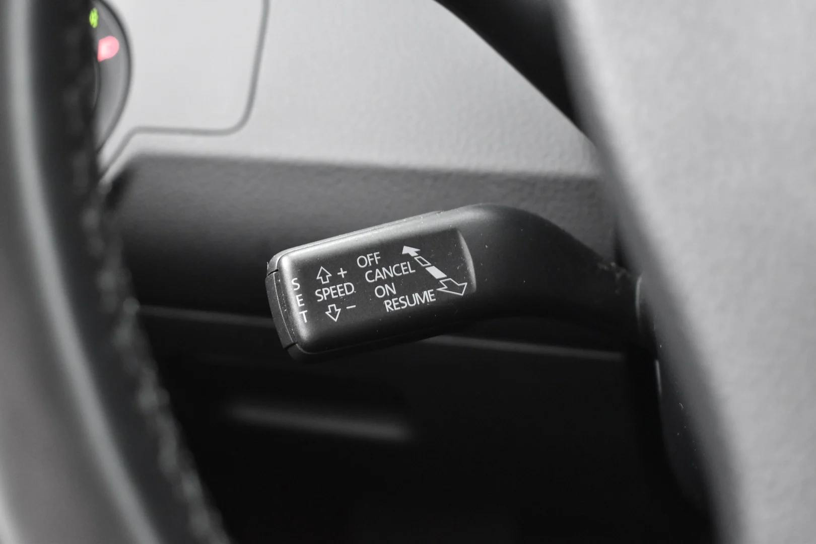 Car Image - 3hsfGlpzo7afWiyWjl6duT