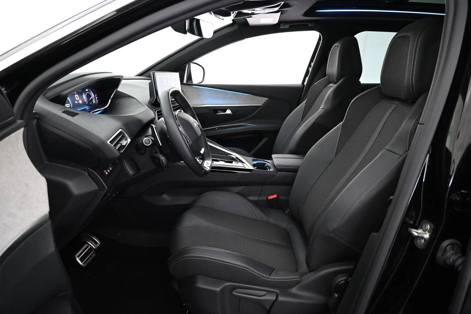 Car Image - 78gQULUKSzaCYVjyPCmjah